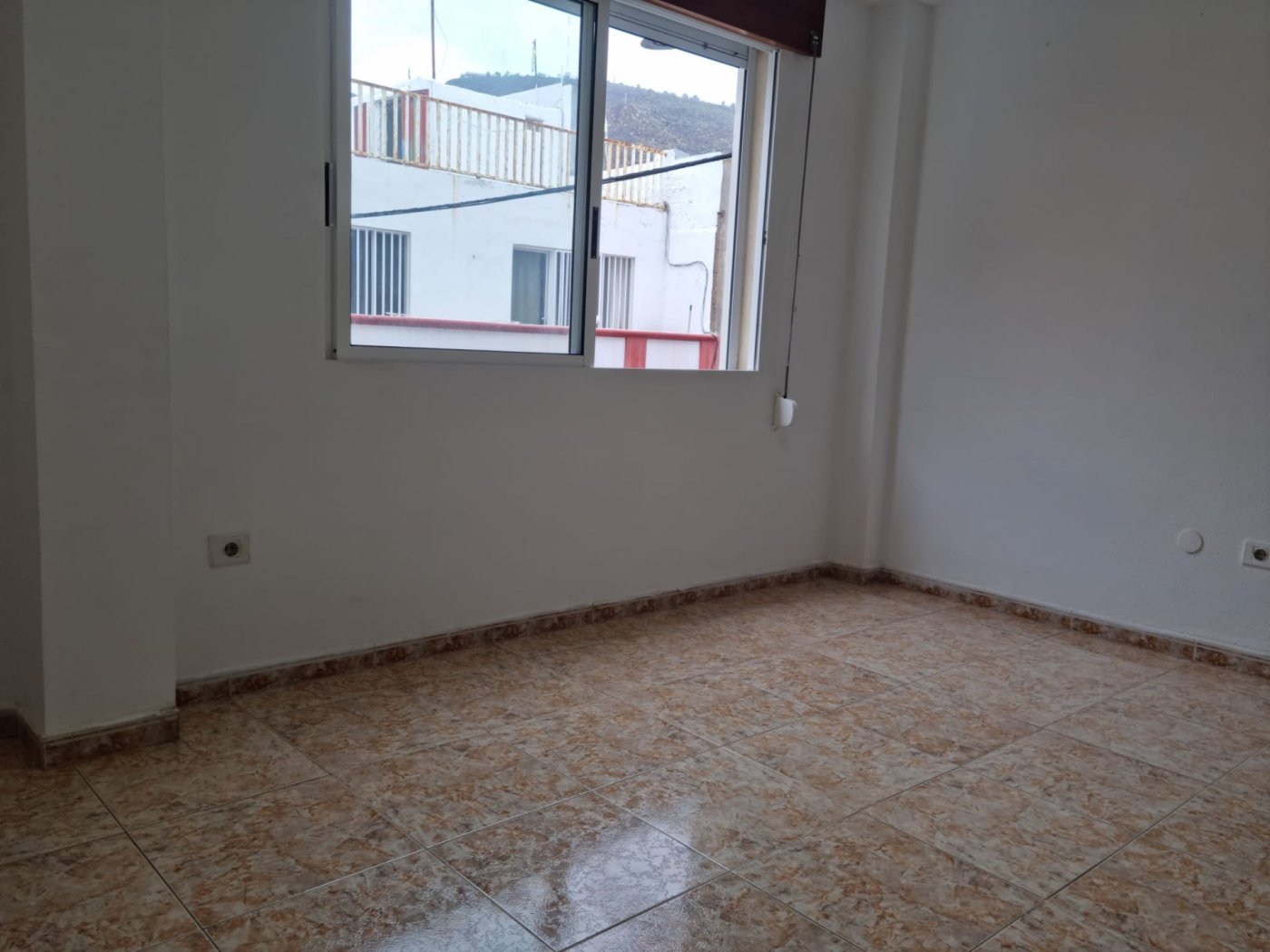 PRECIOSO PISO SITUADO CERCA DEL PUENTE ZURITA - 12