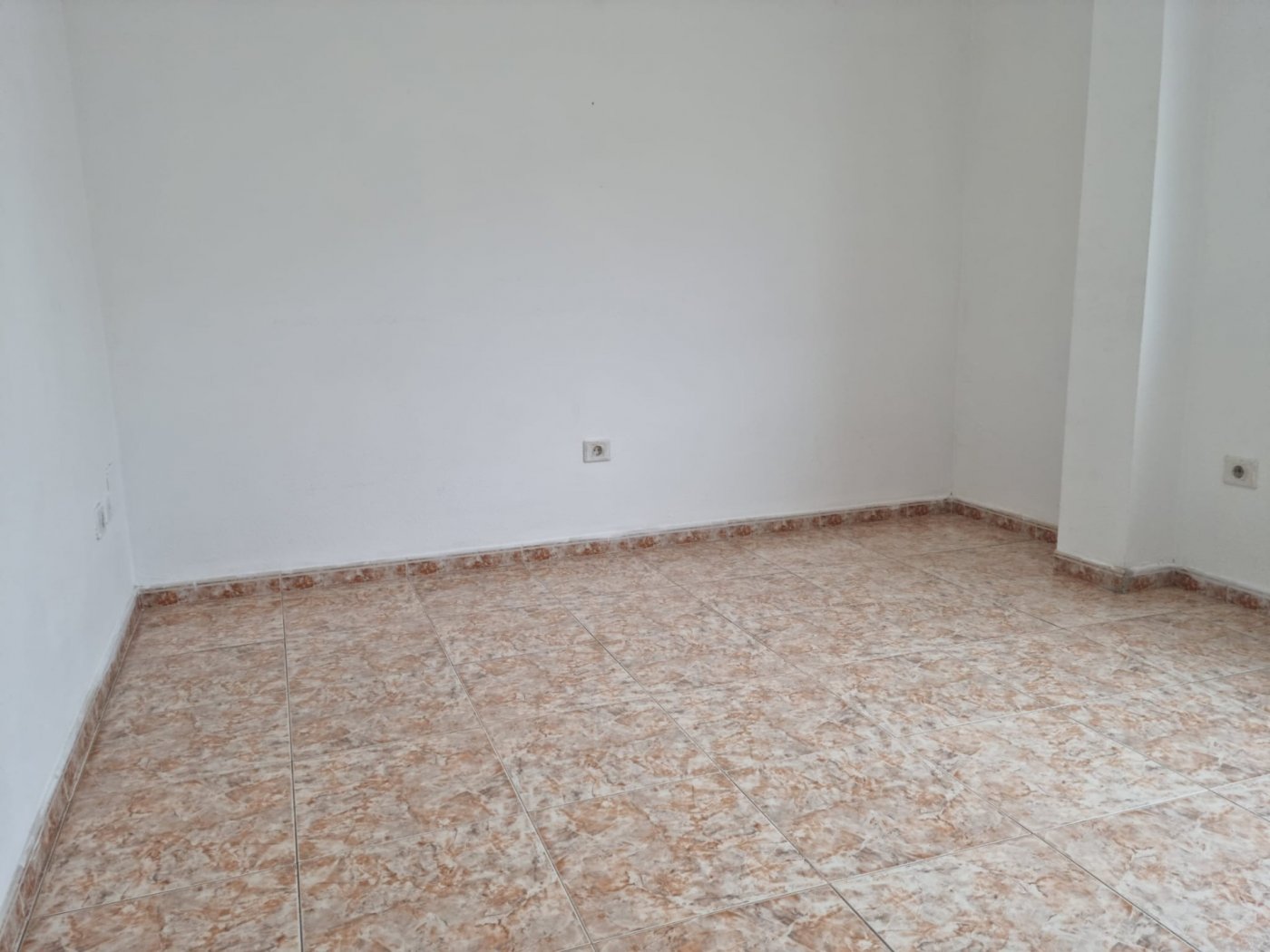 PRECIOSO PISO SITUADO CERCA DEL PUENTE ZURITA - 14