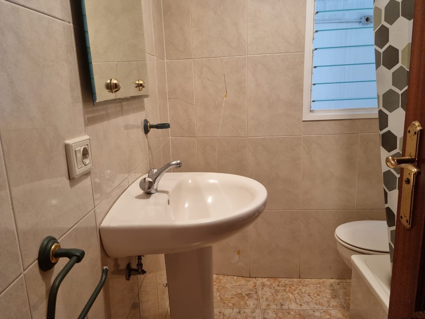 PRECIOSO PISO SITUADO CERCA DEL PUENTE ZURITA - 7