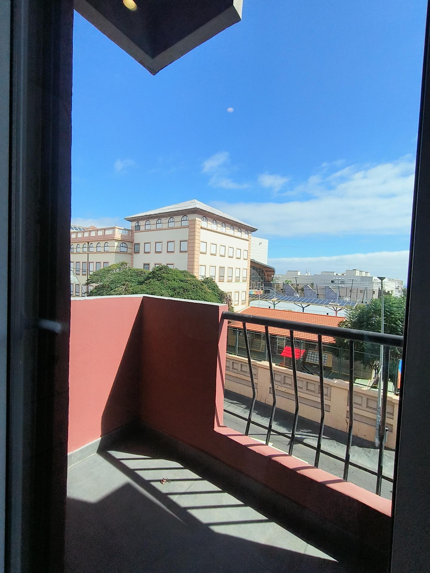 ✨ Luminoso hogar con balcón en excelente ubicación ✨ - 16