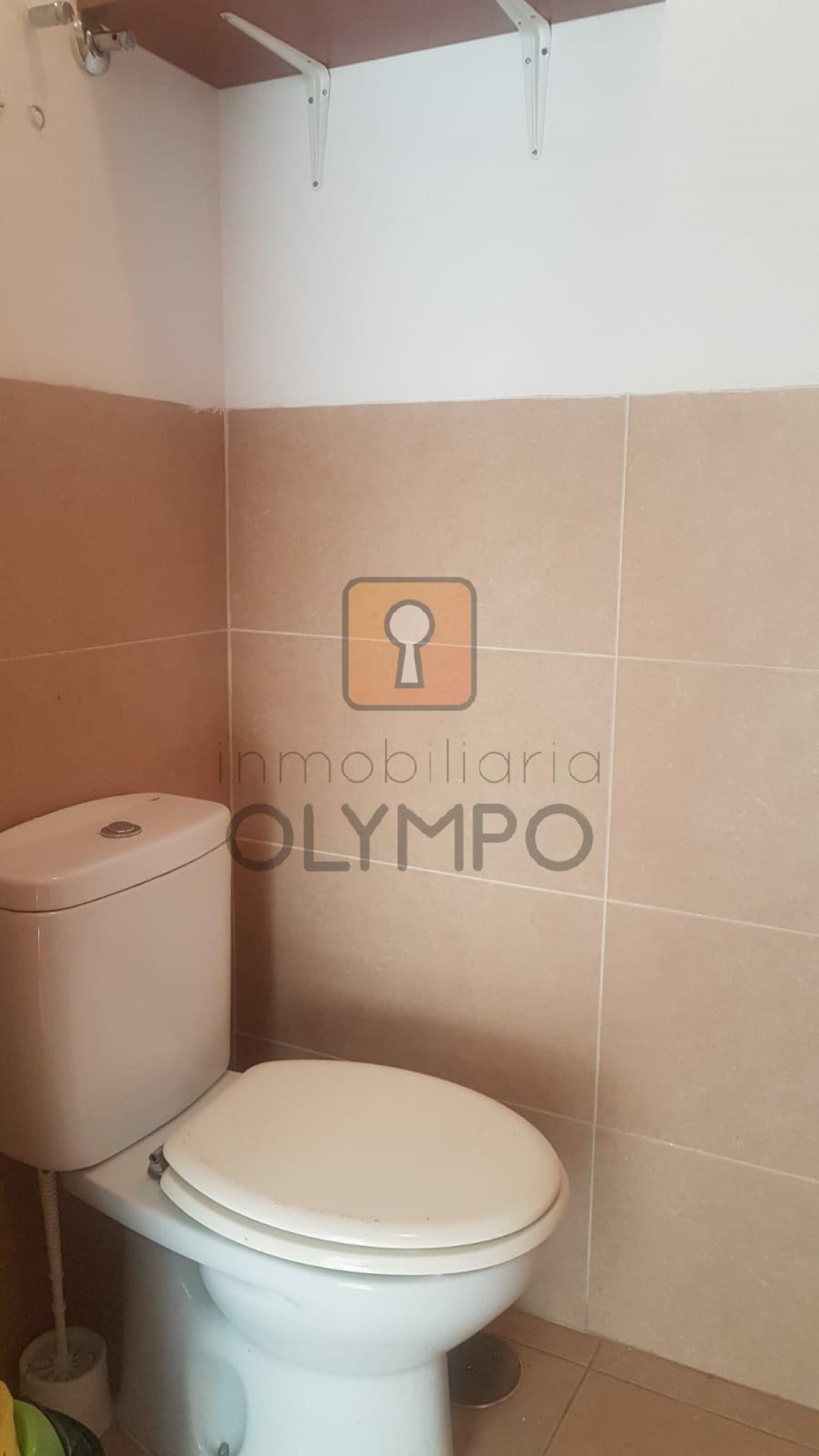 LOCAL COMERCIAL A PIE DE CALLE ZONA LA SALLE - 5