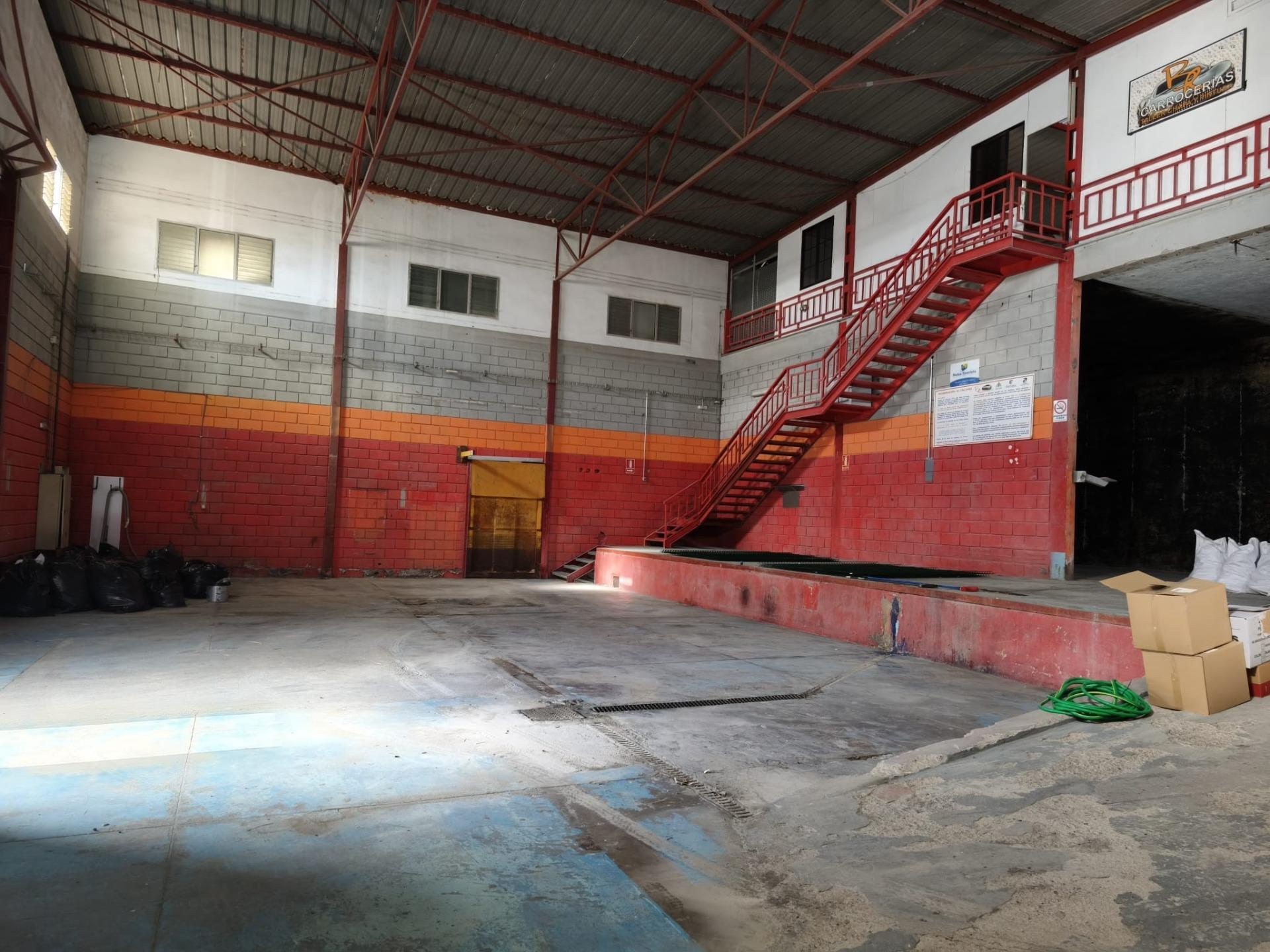 🏭 Nave Industrial de 404 m² — Excelente Ubicación - 5