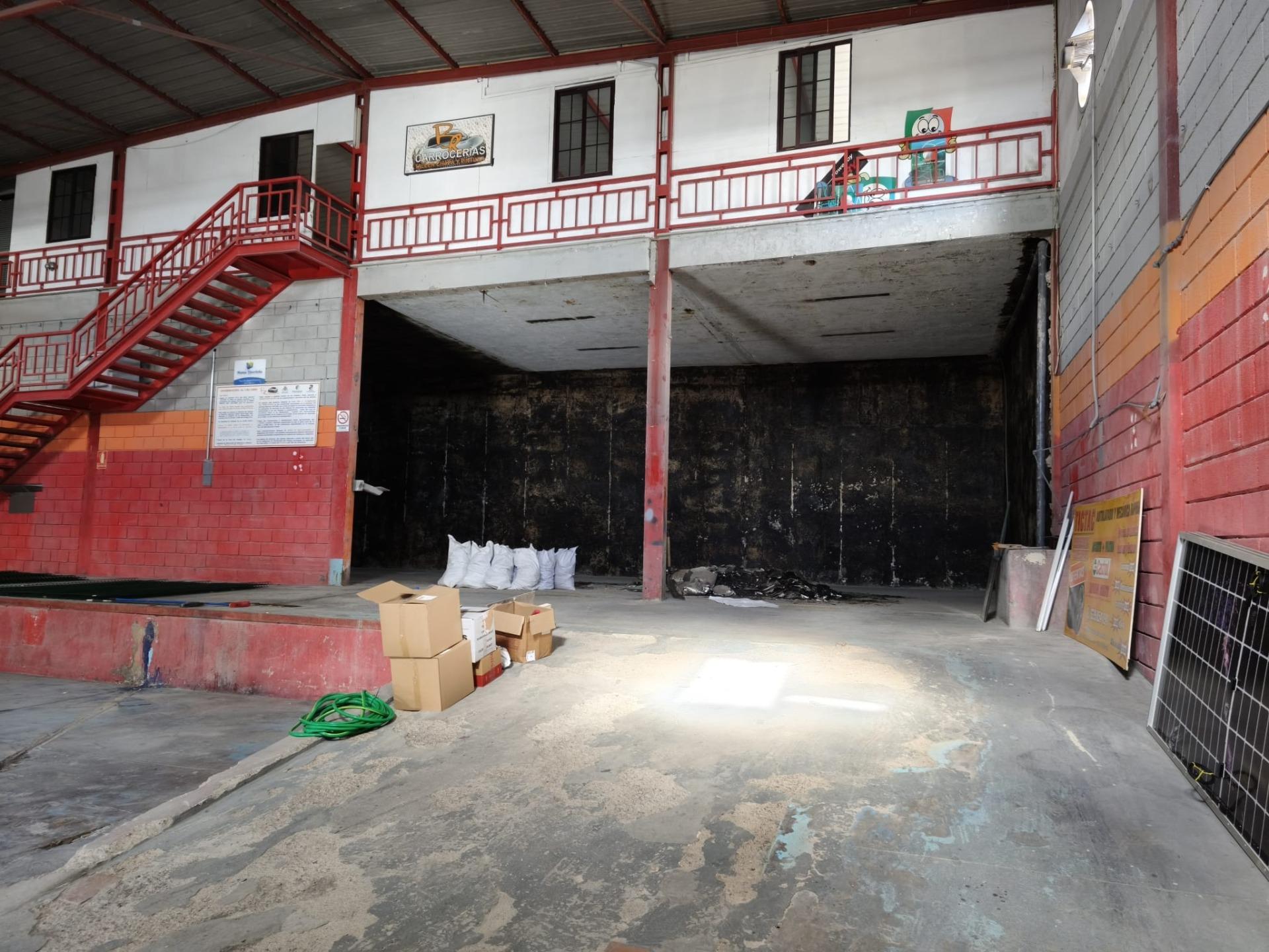 🏭 Nave Industrial de 404 m² — Excelente Ubicación - 6