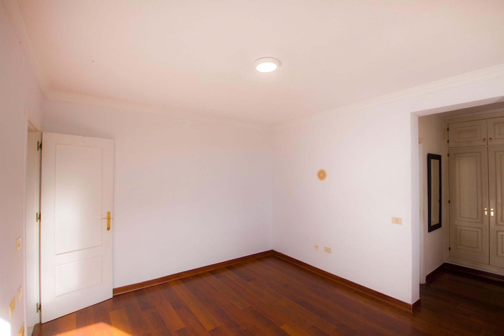 Exclusiva casa unifamiliar en entorno sereno y privilegiado - 36