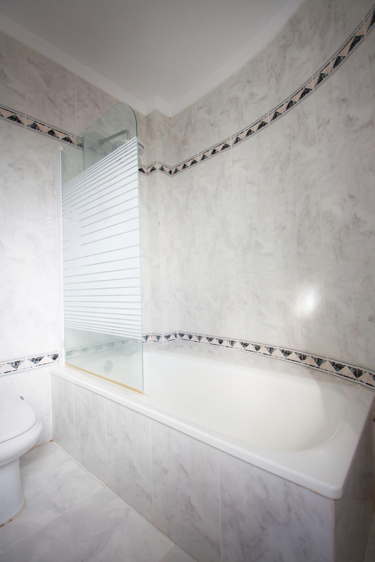 Exclusiva casa unifamiliar en entorno sereno y privilegiado - 40