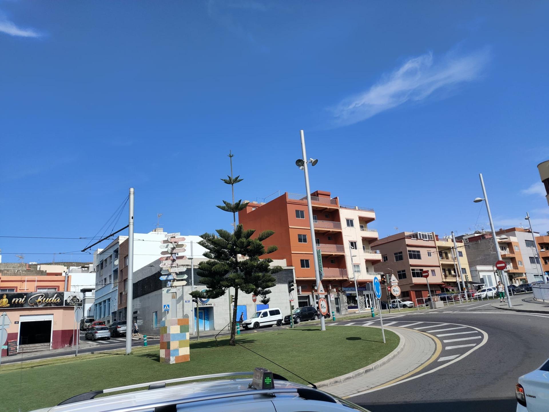 ¡Te presentamos nuestro espectacular local comercial disponible para alquiler! - 8