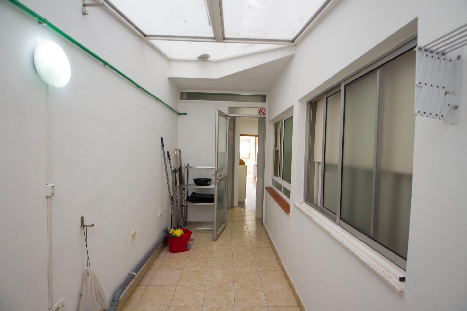 PRECIOSA VIVIENDA EN ZONA CÉNTRICA - 13