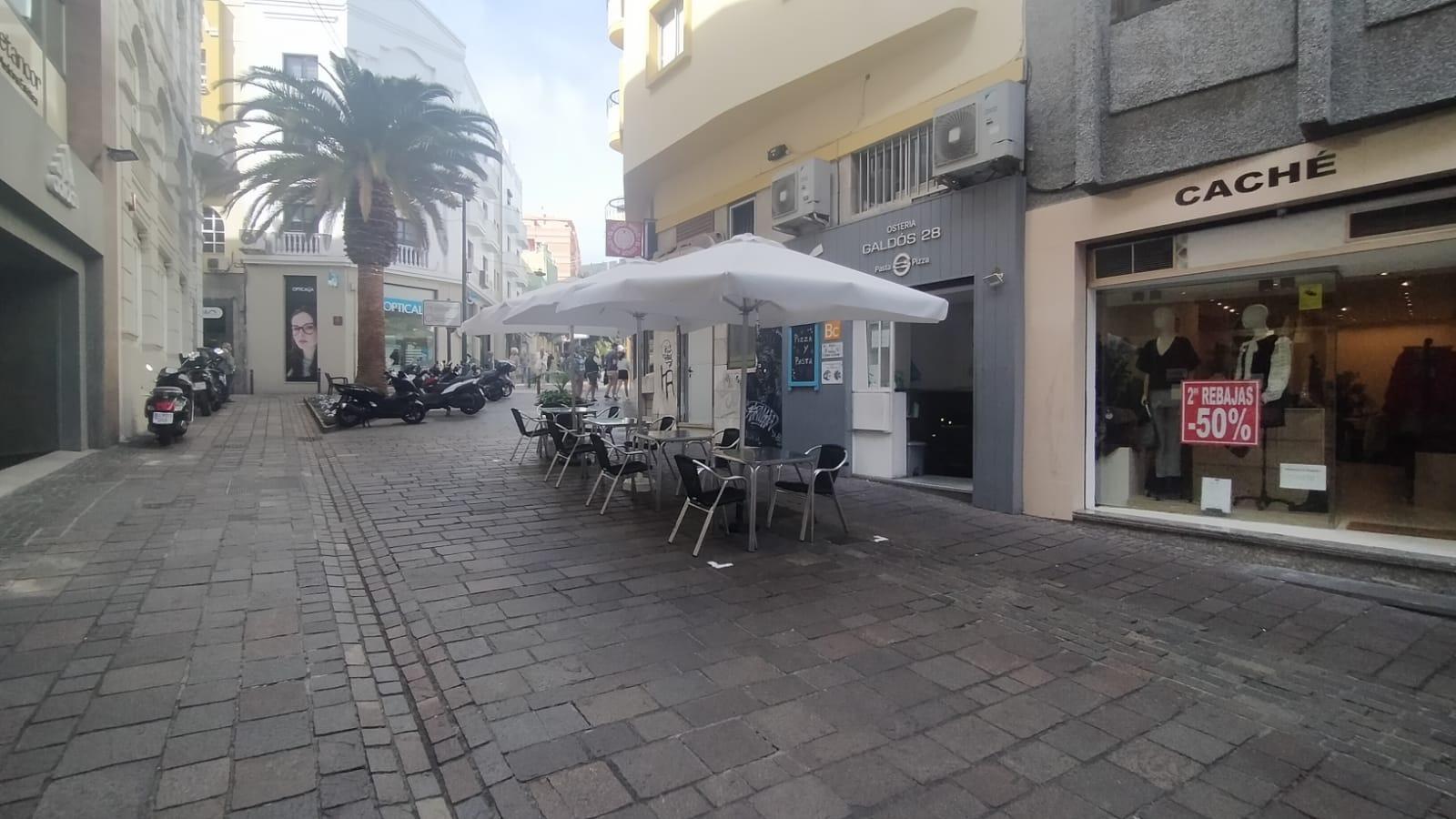 🍕 Oportunidad única: Traspaso de pizzería italiana con clientela fiel en pleno centro de Santa Cruz - 14