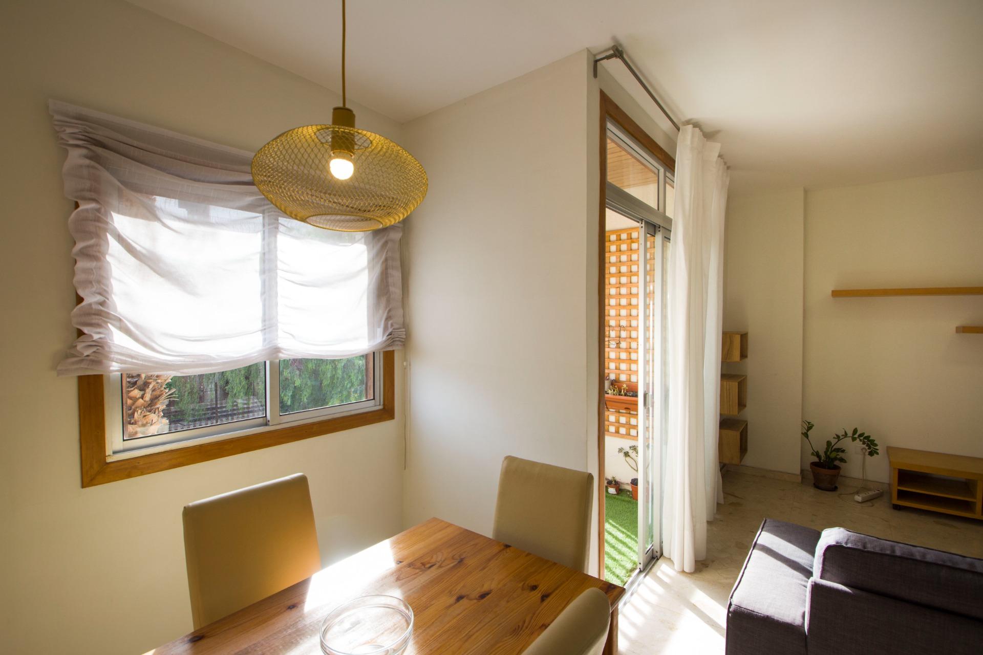 PRECIOSA VIVIENDA EN ZONA CÉNTRICA - 6