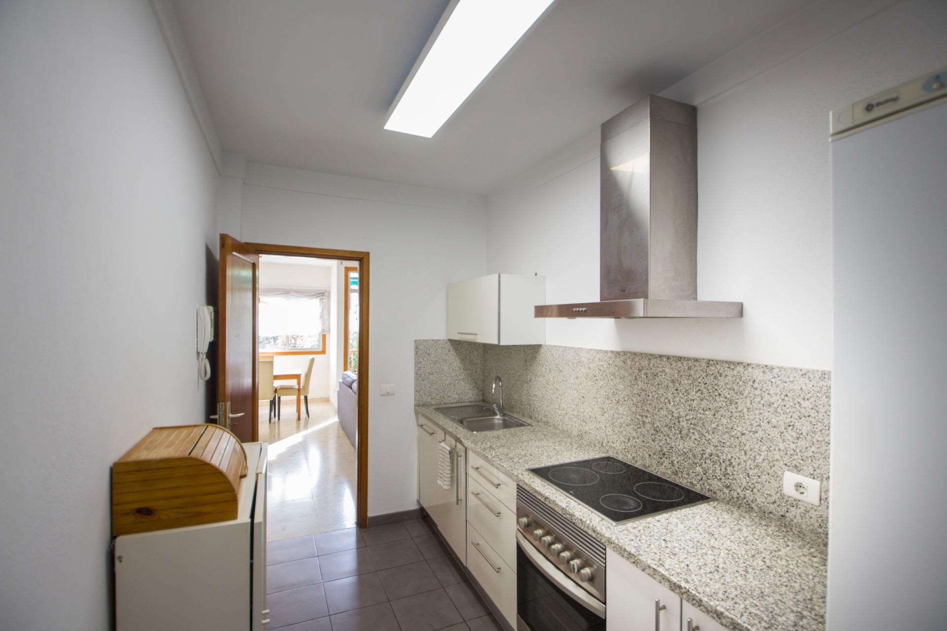 PRECIOSA VIVIENDA EN ZONA CÉNTRICA - 9