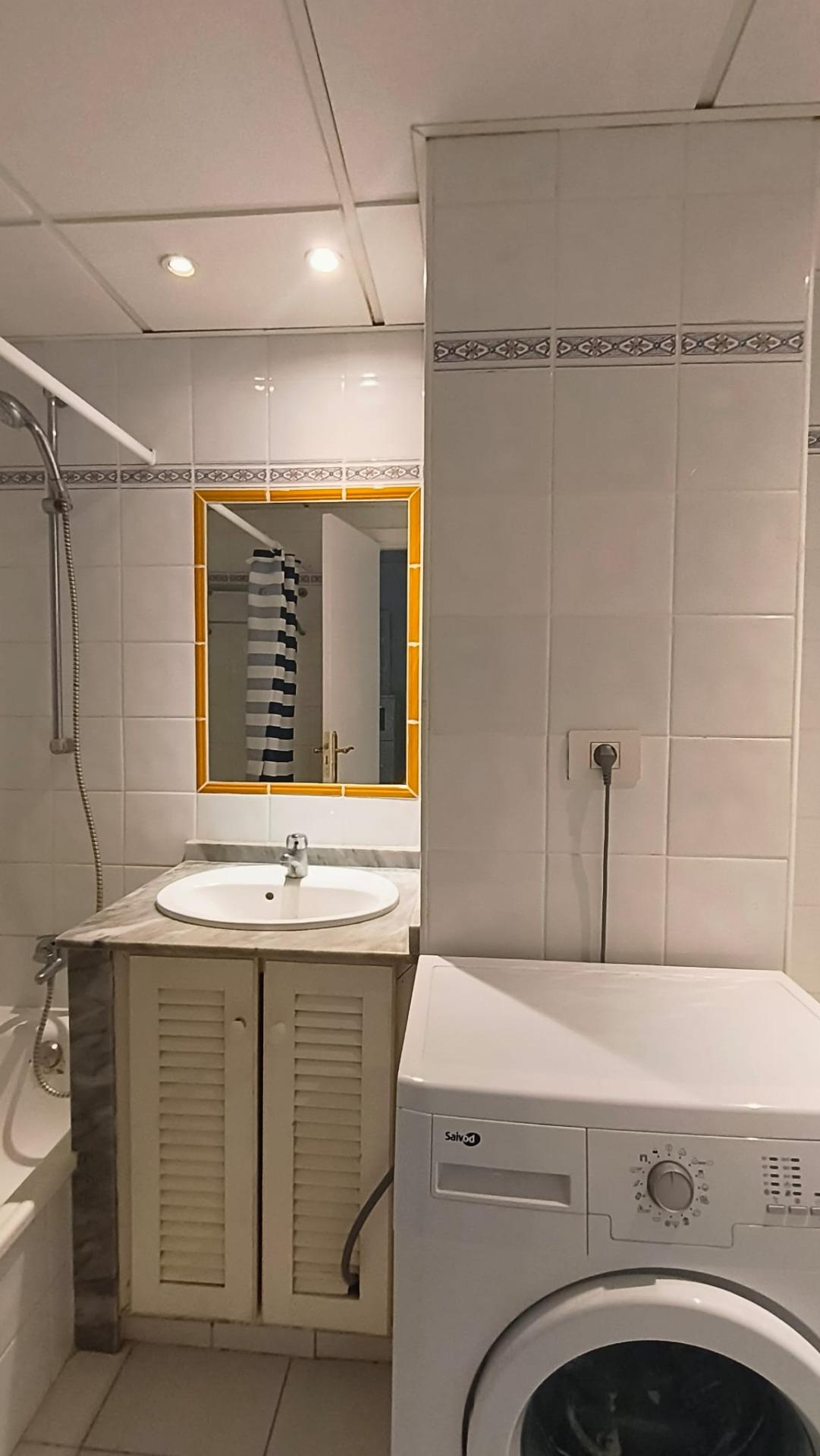 Acogedor estudio con vistas al mar y excelentes comodidades - 9