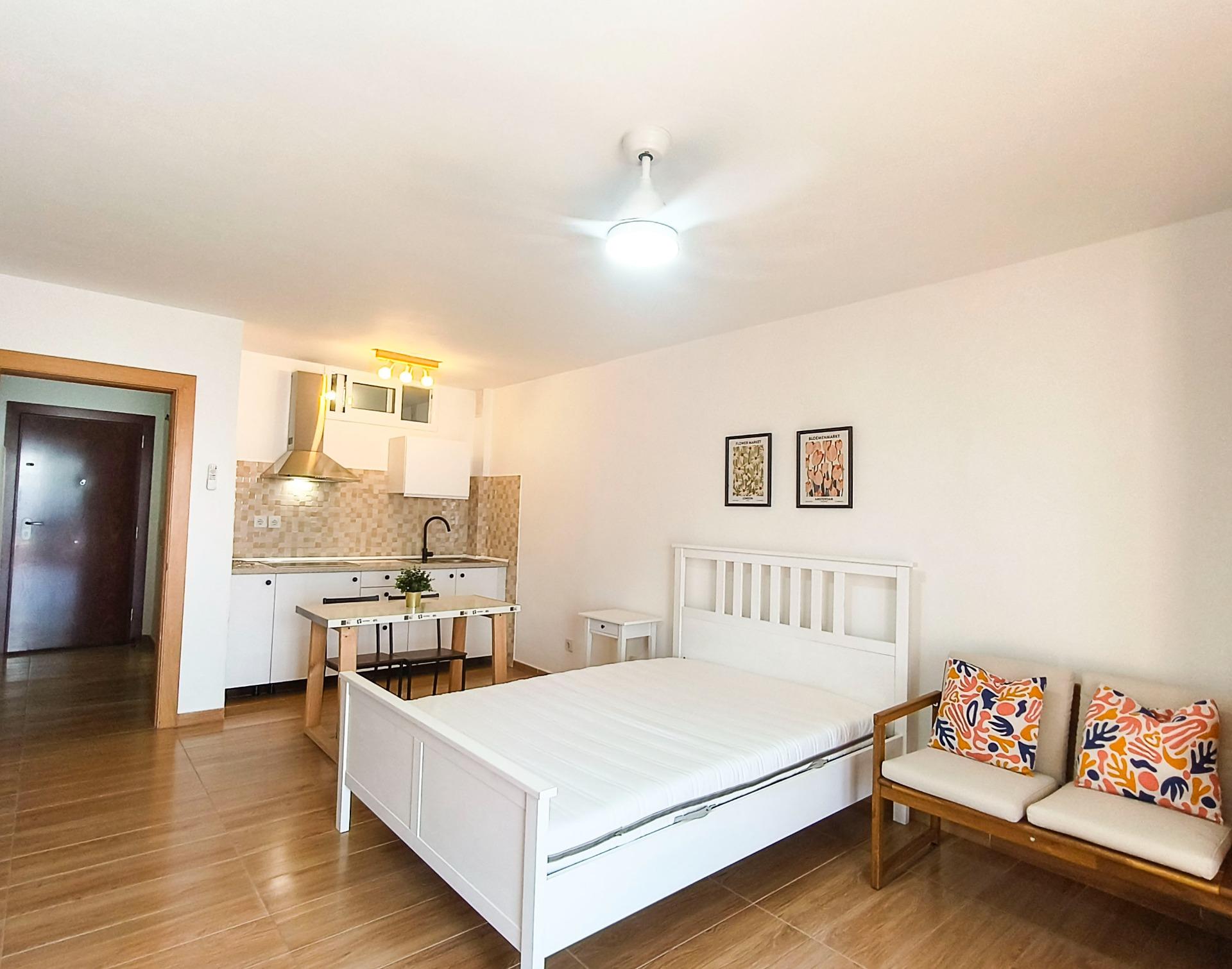 Estudio luminoso con terraza y vistas al Teide · Puerto de la Cruz - 4