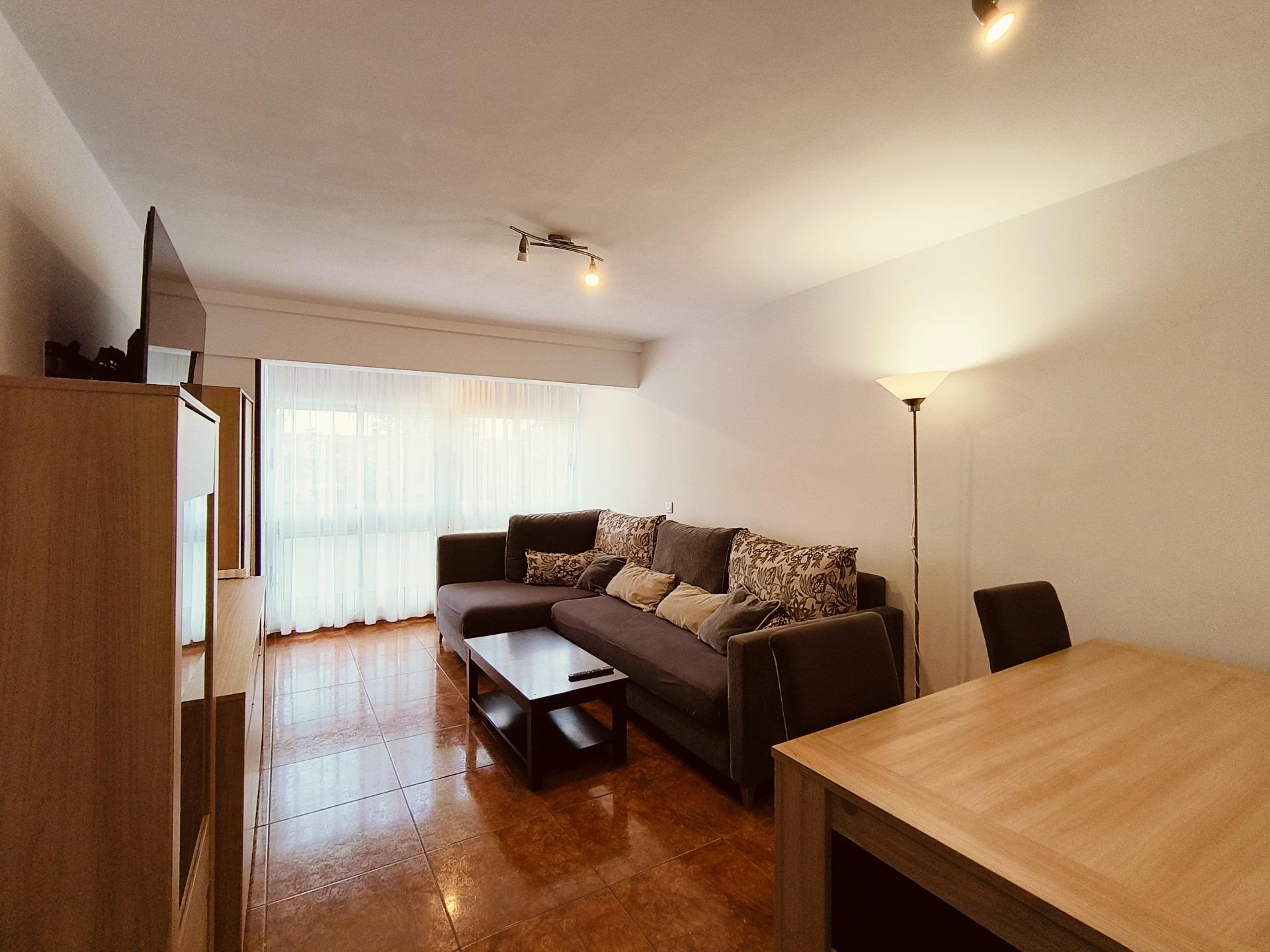 Acogedor piso de 3 habitaciones en Tomecano - 1