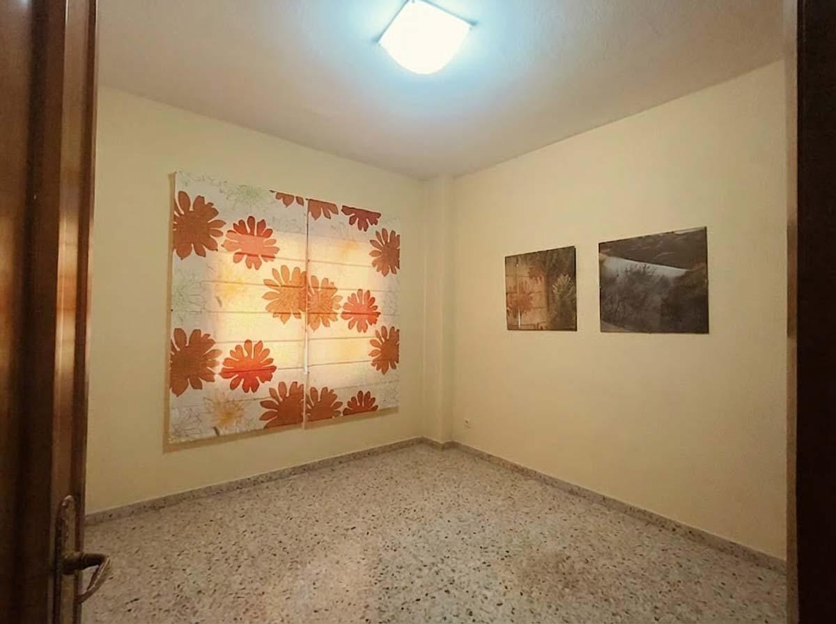 Elegante y luminosa vivienda con garaje - 17