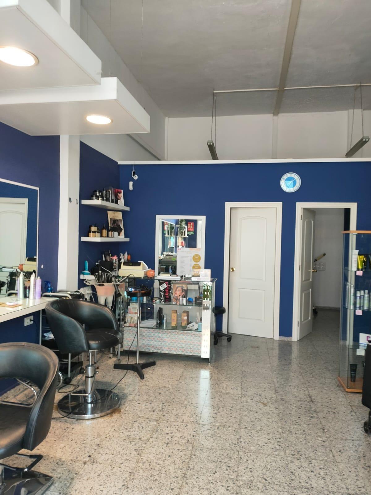 💇‍♀️✨ ¡Oportunidad única de traspaso! Peluquería en funcionamiento ✨💇‍♂️ - 12