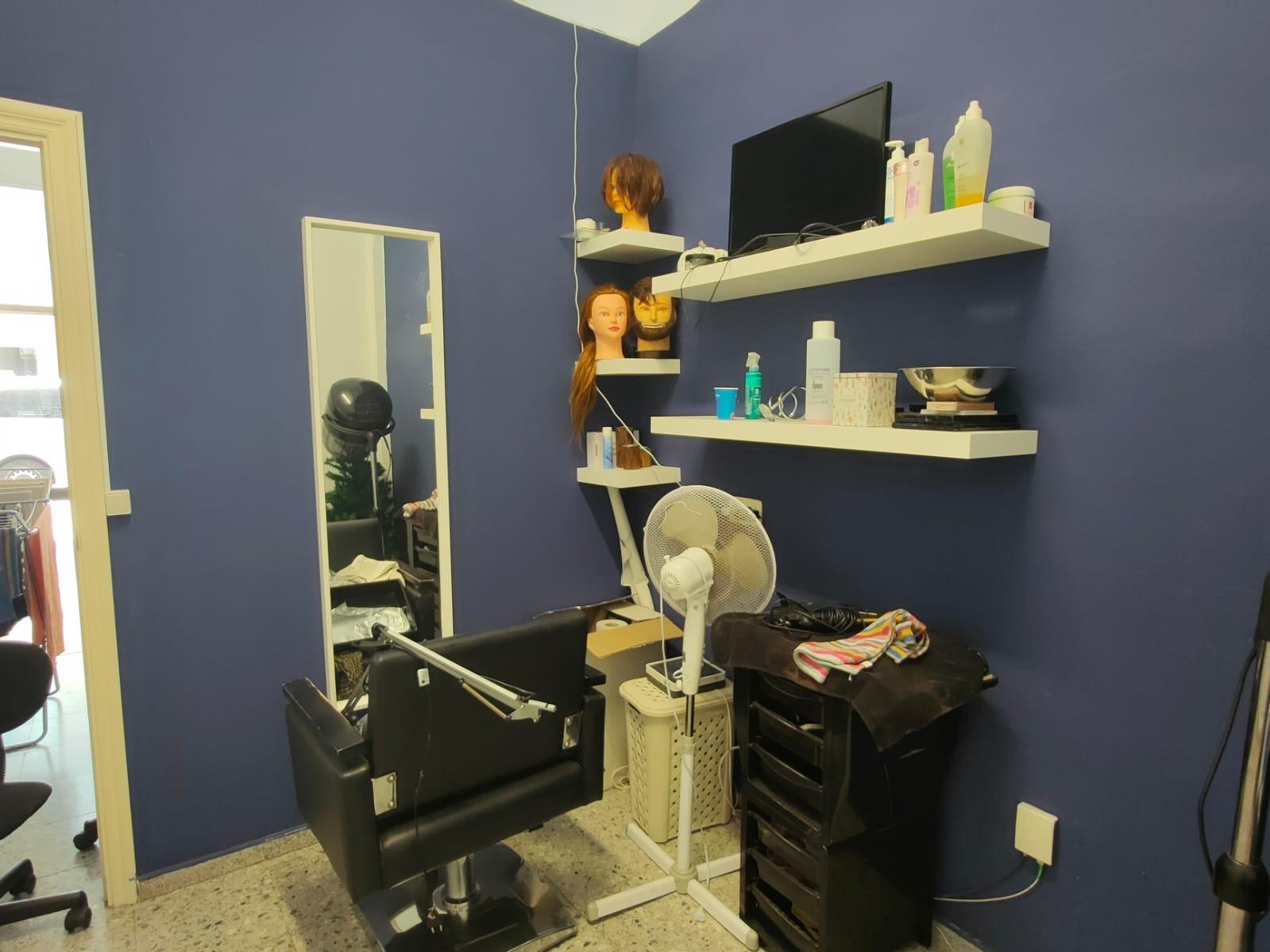 💇‍♀️✨ ¡Oportunidad única de traspaso! Peluquería en funcionamiento ✨💇‍♂️ - 23