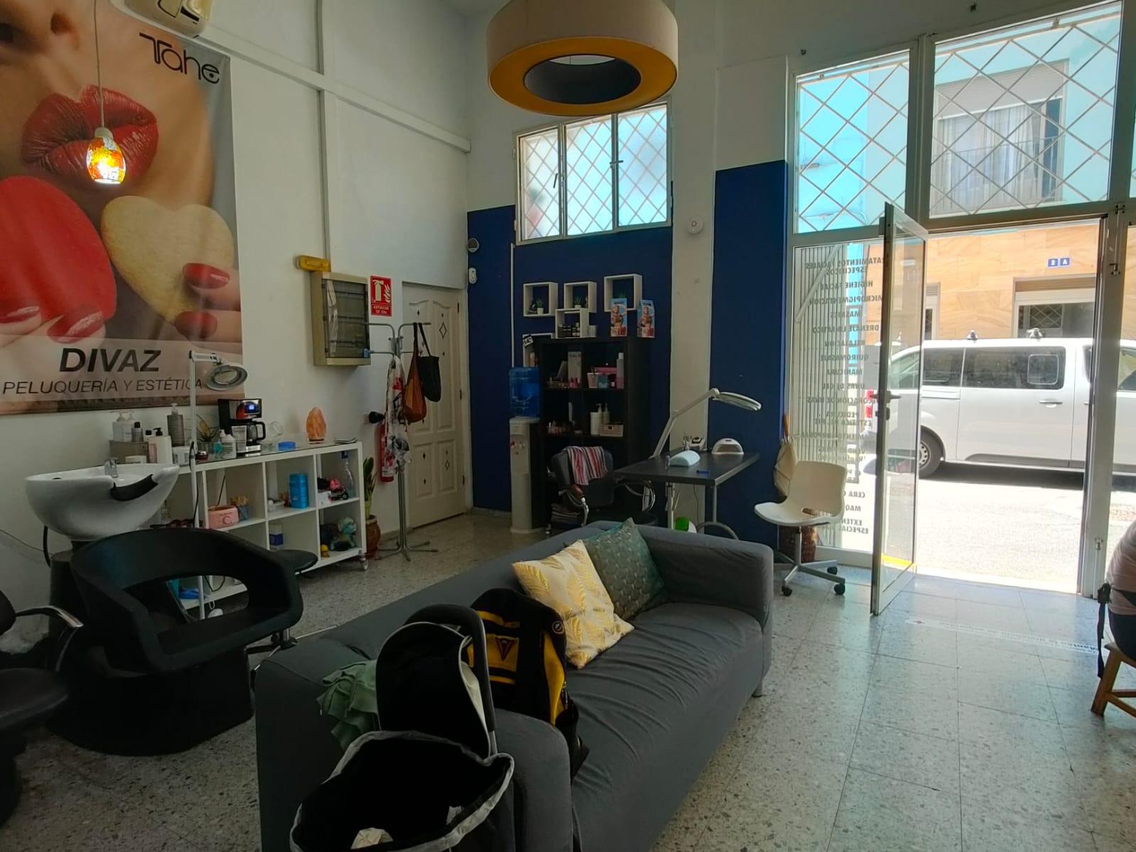 💇‍♀️✨ ¡Oportunidad única de traspaso! Peluquería en funcionamiento ✨💇‍♂️ - 7