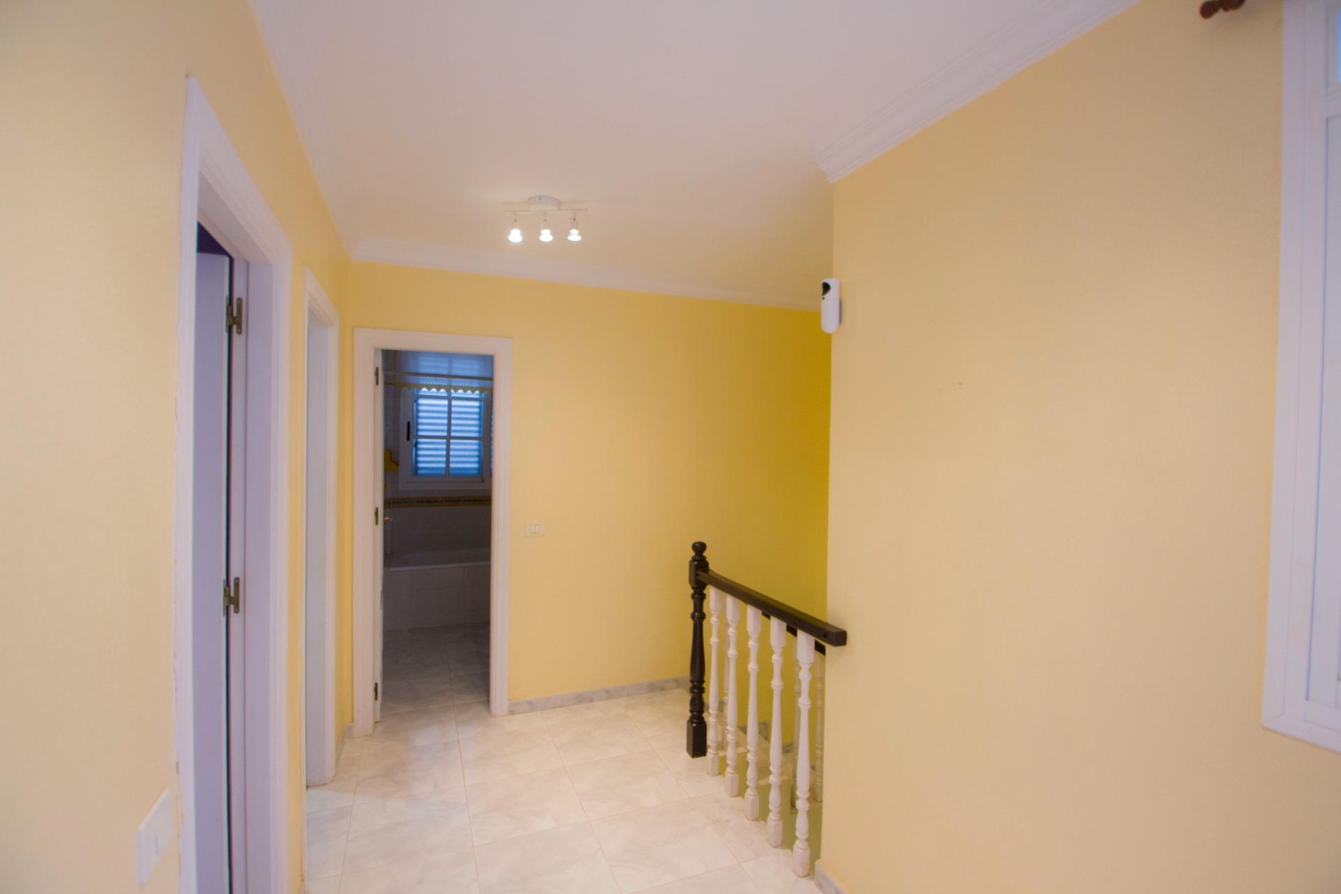 Exclusiva casa unifamiliar en entorno sereno y privilegiado - 32