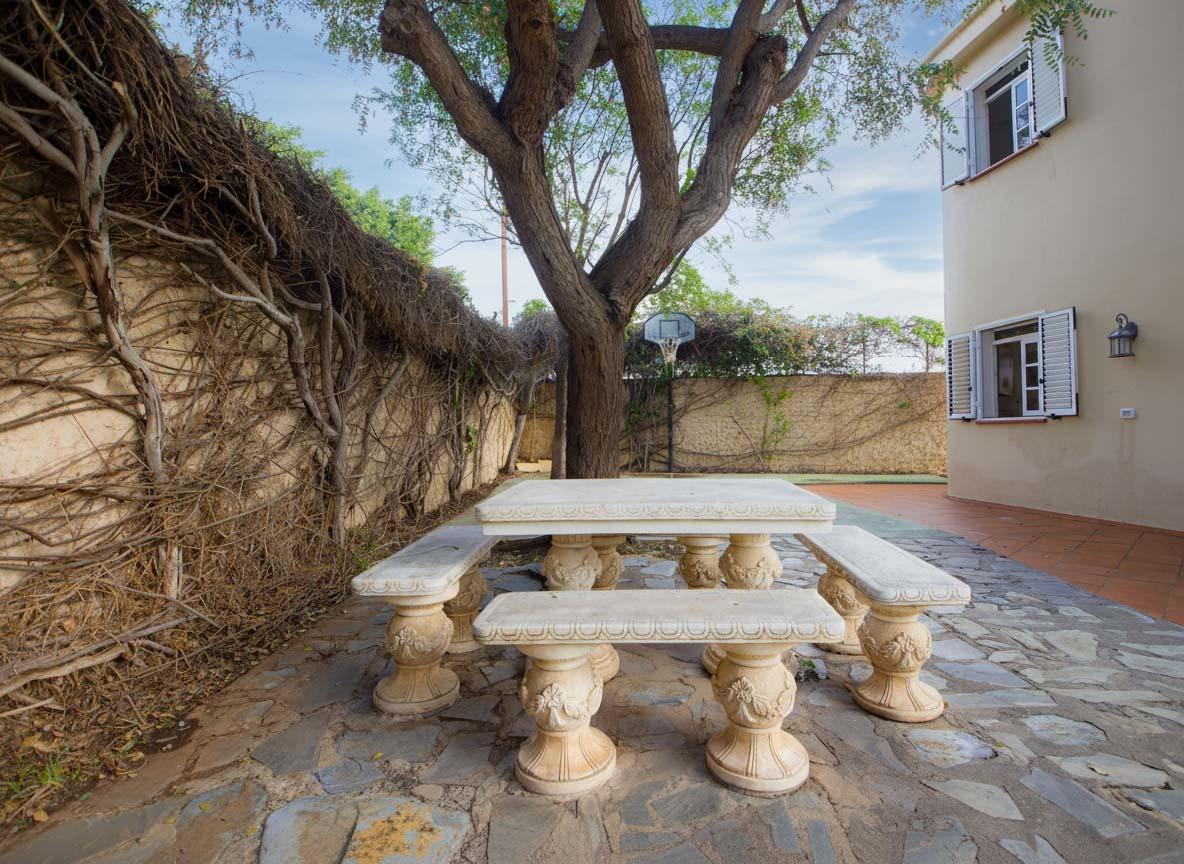 Exclusiva casa unifamiliar en entorno sereno y privilegiado - 48