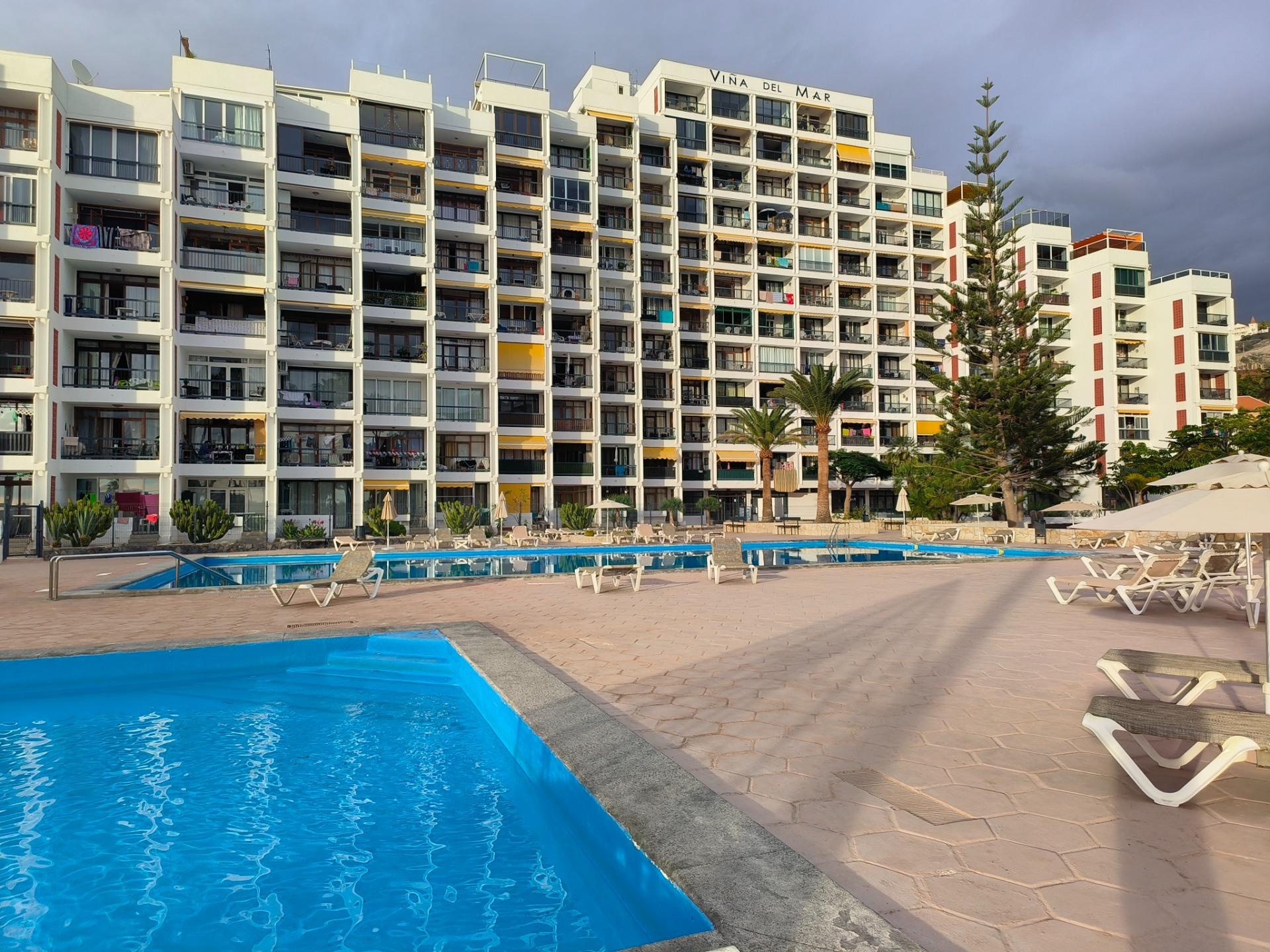 Oportunidad de inversión con terraza y piscina comunitaria en excelente zona. - 21