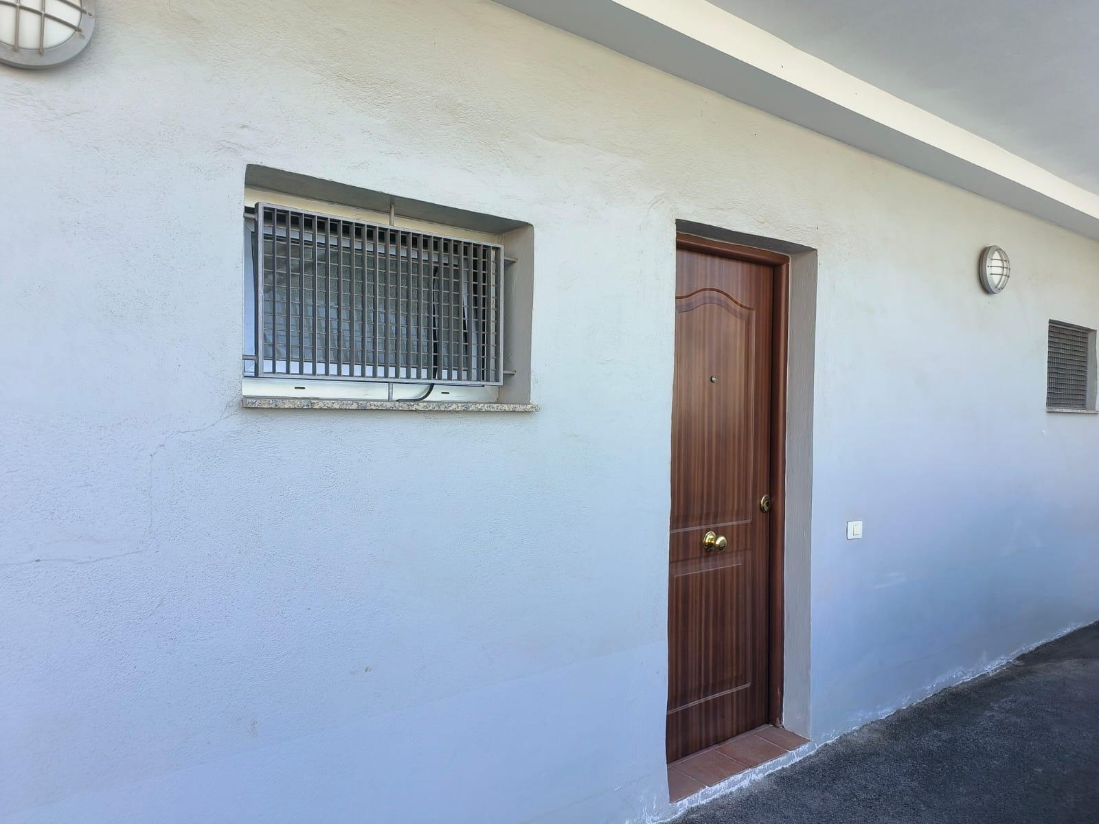 ¡OPORTUNIDAD OFICINA EN POLÍGONO COSTA SUR! - 9