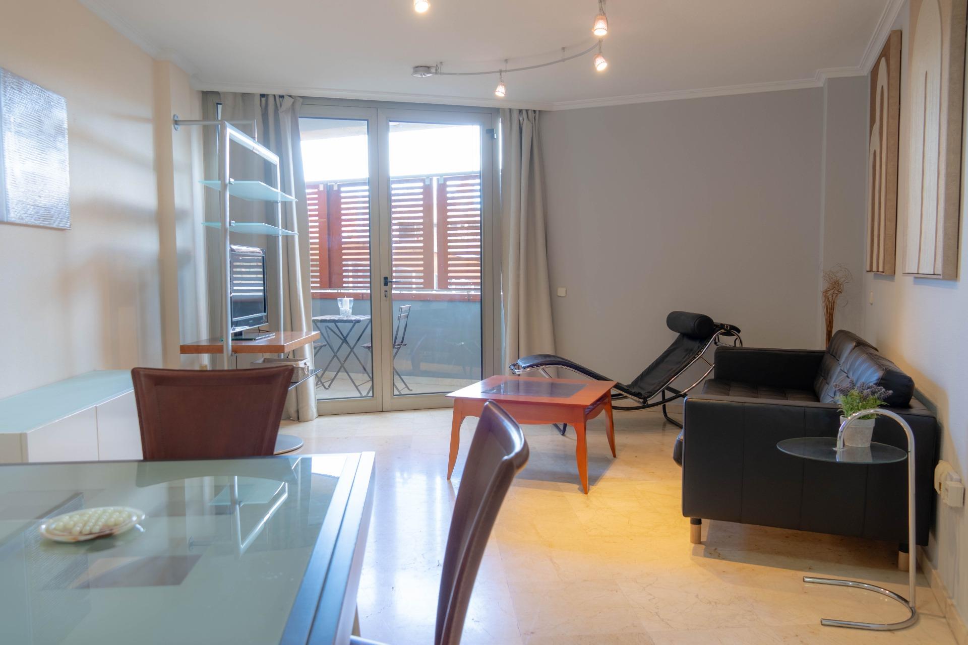 PRECIOSA VIVIENDA EN SANTA CRUZ - 2