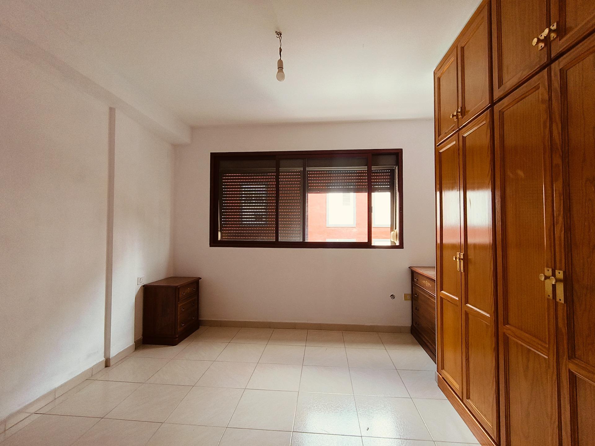 Adosado luminoso con terraza y todas las comodidades - 25