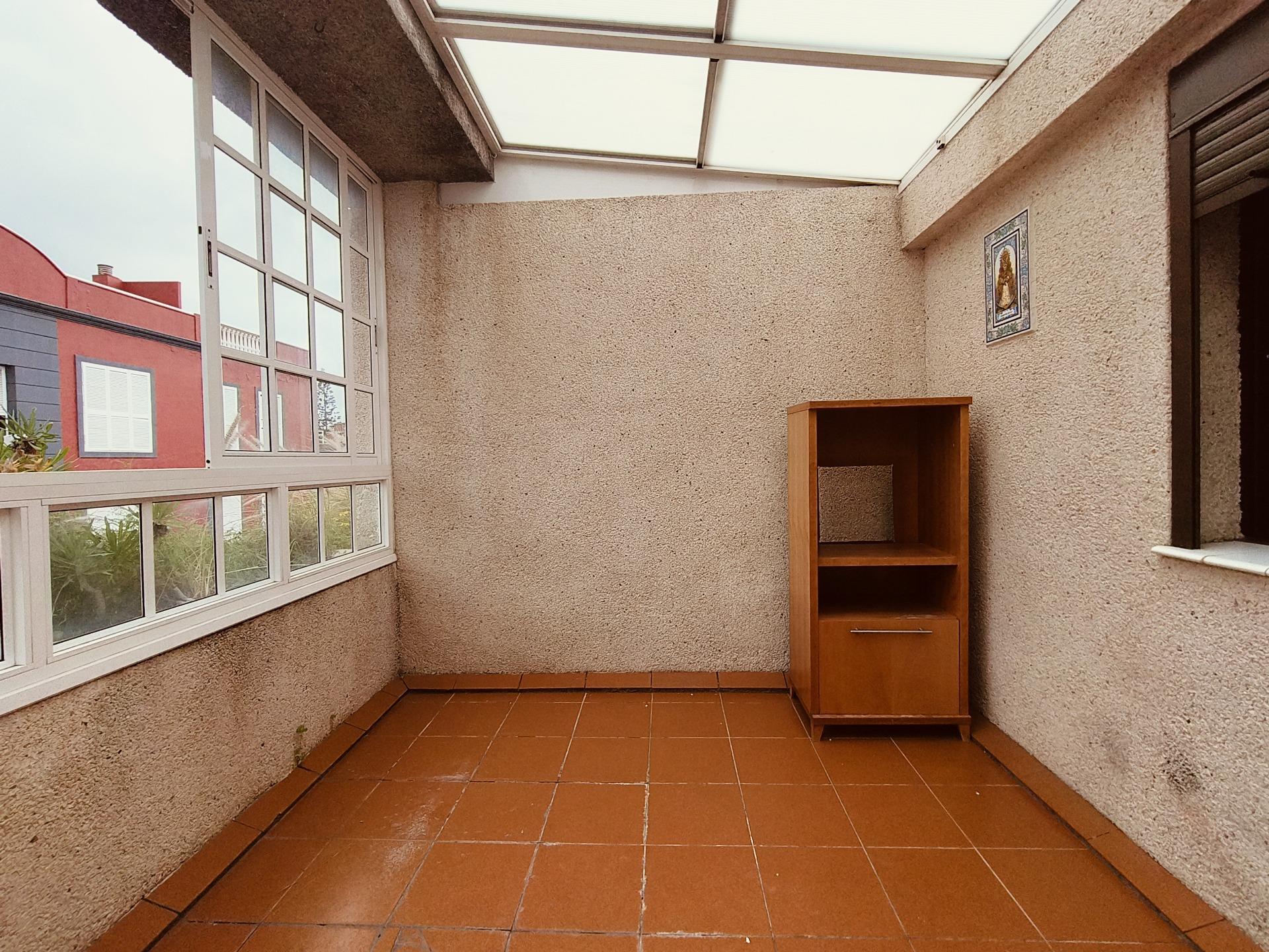 Adosado luminoso con terraza y todas las comodidades - 33