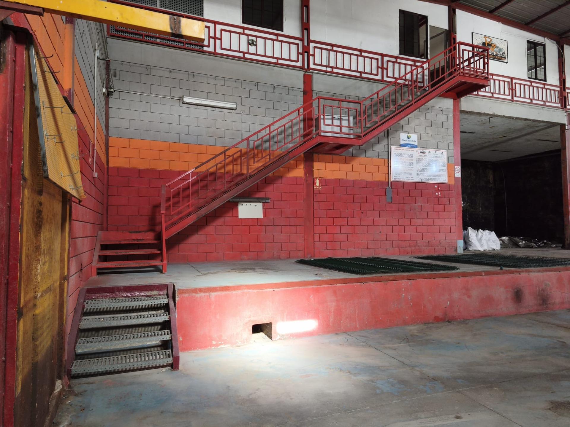 🏭 Nave Industrial de 404 m² — Excelente Ubicación - 3