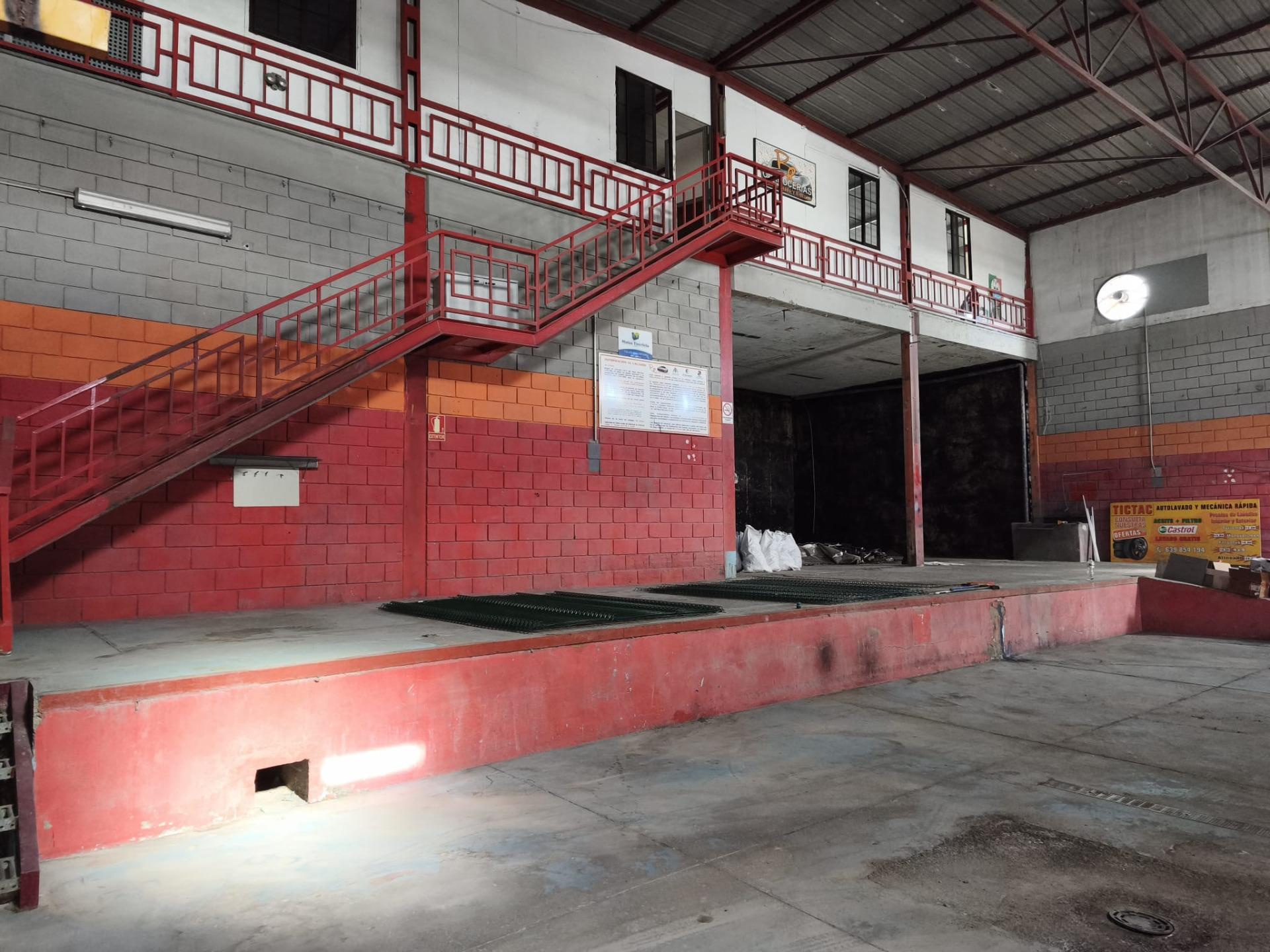 🏭 Nave Industrial de 404 m² — Excelente Ubicación - 4