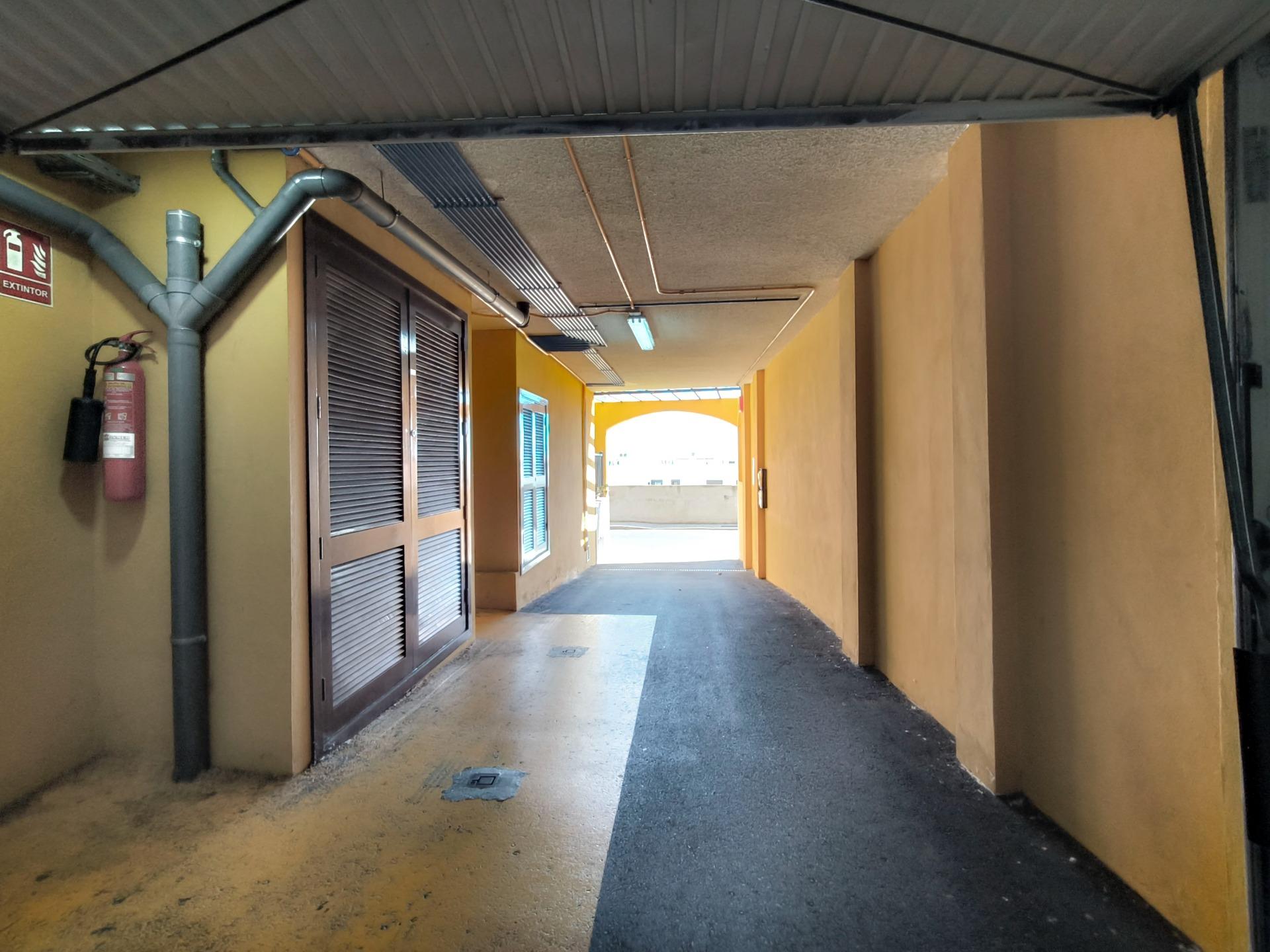 🌞 Vivienda luminosa con buhardilla, terraza cubierta y plaza de garaje - 24