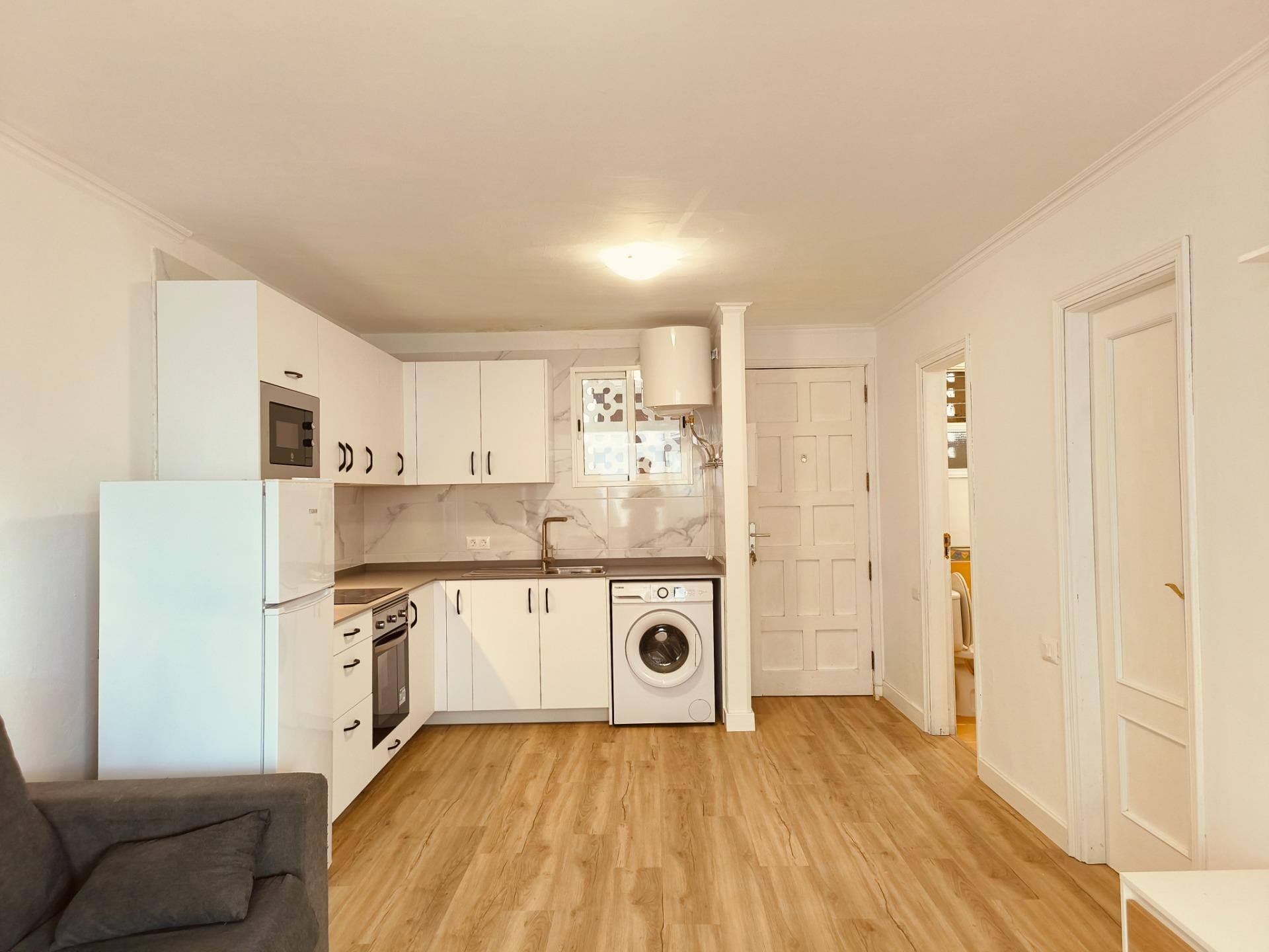 ☀️ Acogedora vivienda reformada con terraza y espectacular solárium - 1