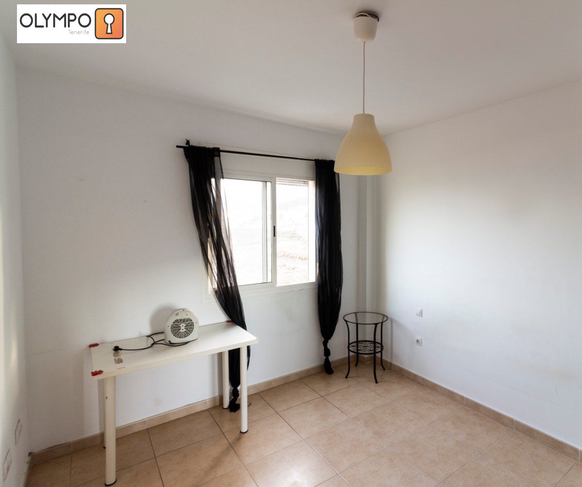 PISO 2 HABITACIONES  EN EL TABLERO, CON BUENA COMUNICACIÓN Y APARCAMIENTO - 6