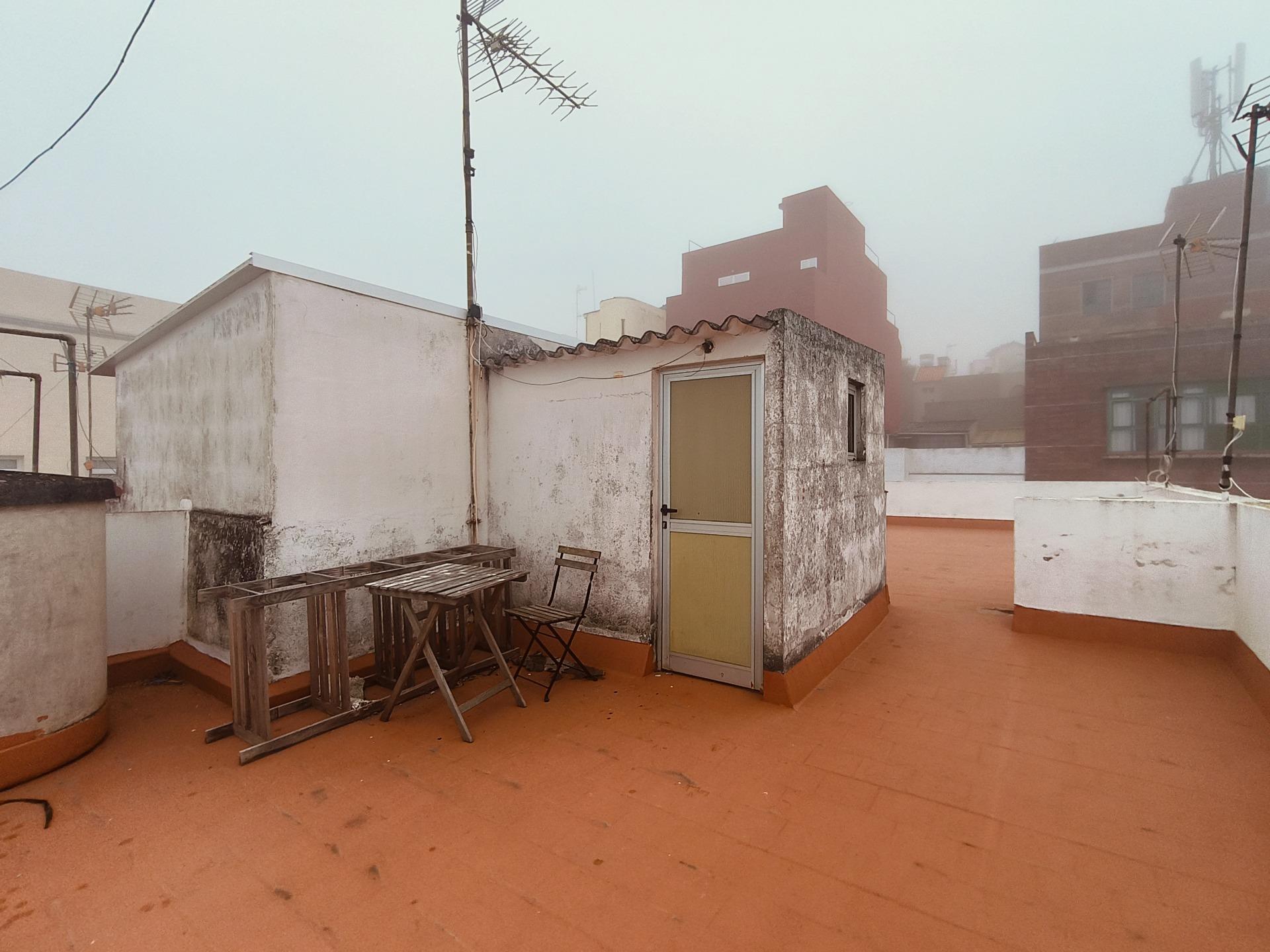 Amplia vivienda con local anexo y gran potencial en Tacoronte - 29