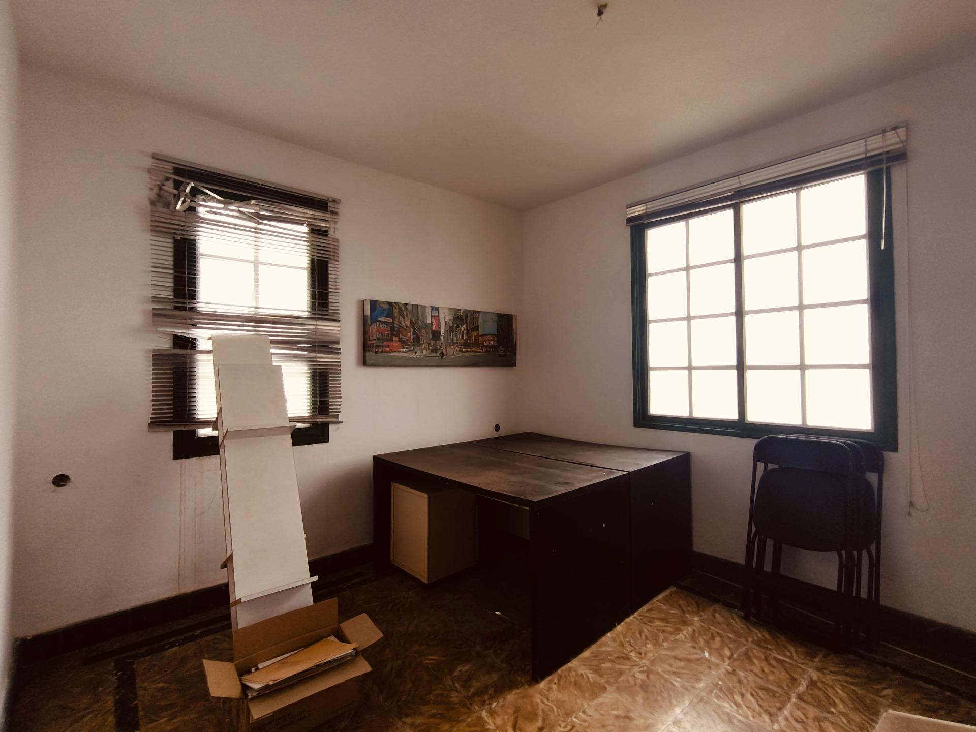 Amplia vivienda con local anexo y gran potencial en Tacoronte - 4