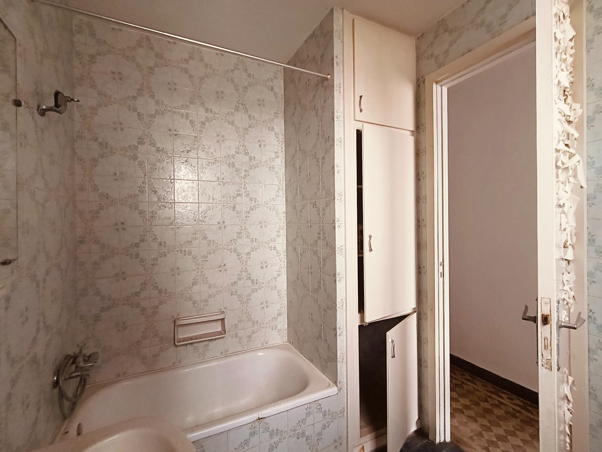 Amplia vivienda con local anexo y gran potencial en Tacoronte - 8