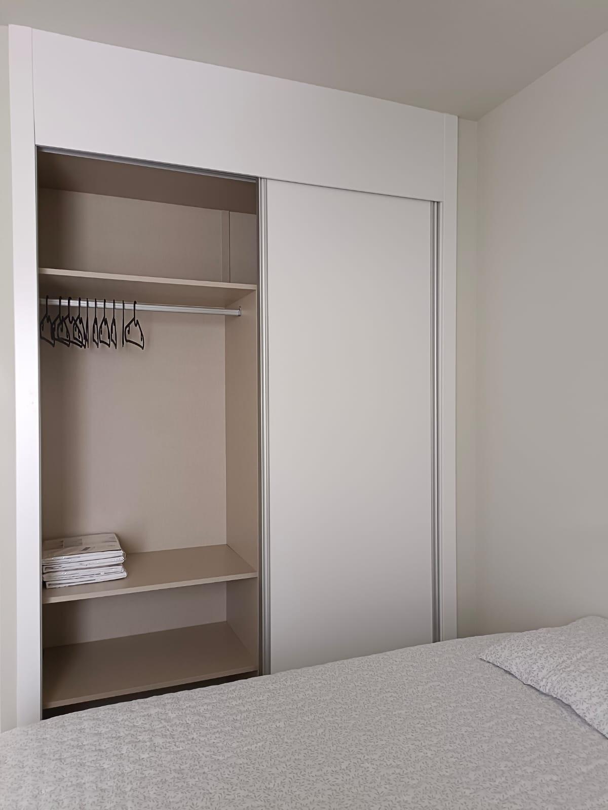 PRECIOSA VIVIENDA EN ABADES - 20