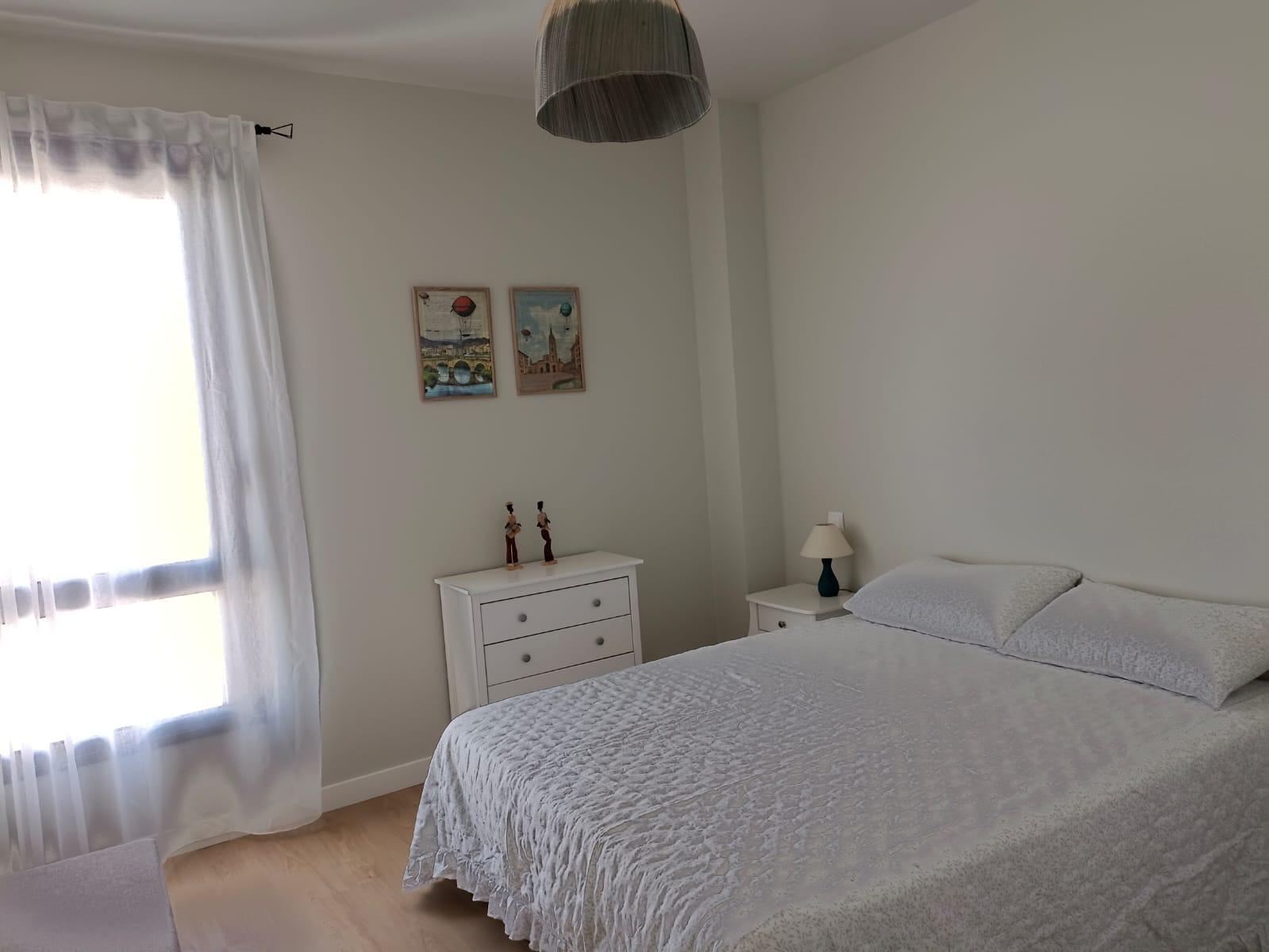 PRECIOSA VIVIENDA EN ABADES - 9