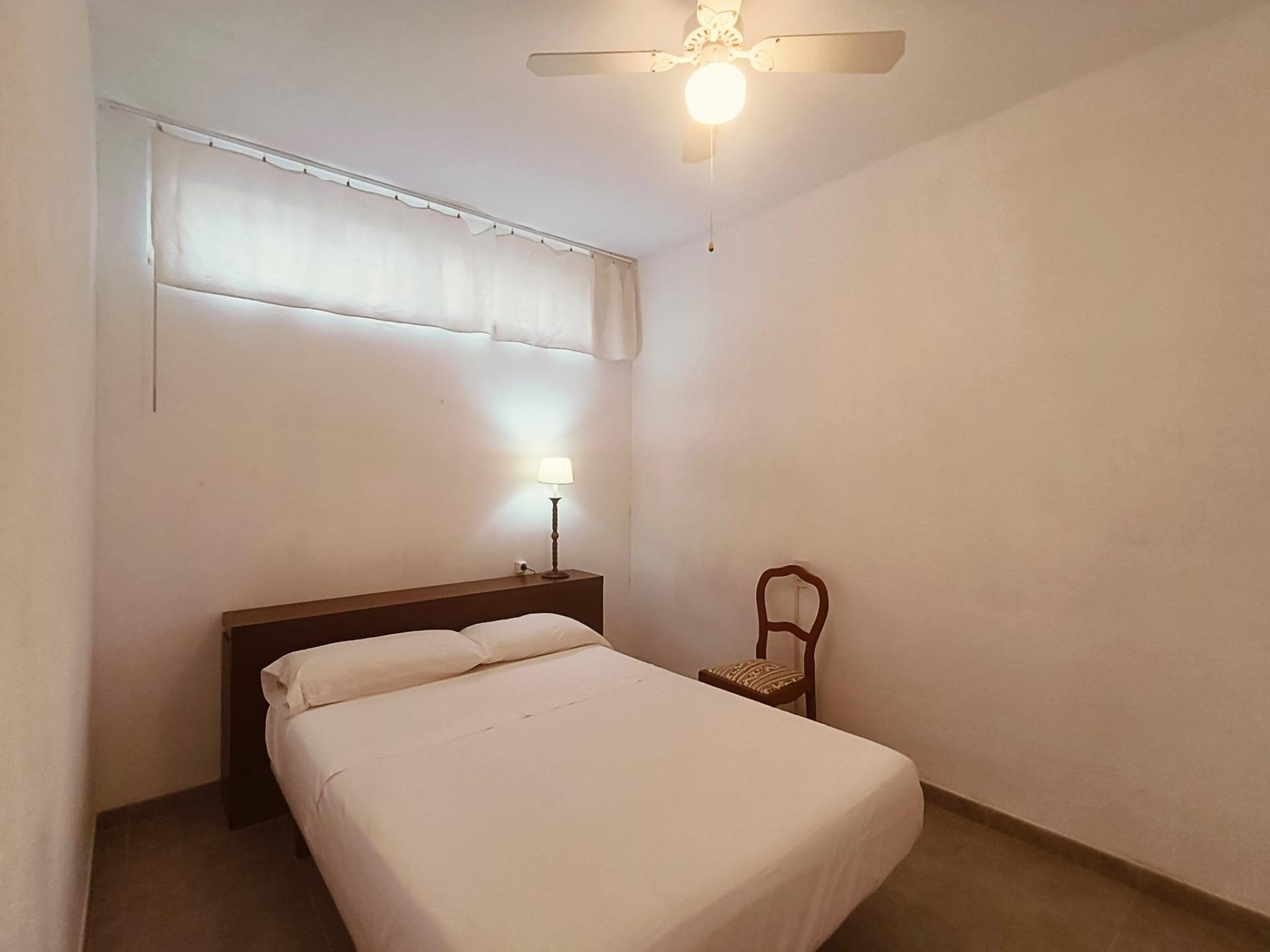 ¡ESTUPENDO PISO DE UNA HABITACIÓN CON VISTAS AL MAR! - 11