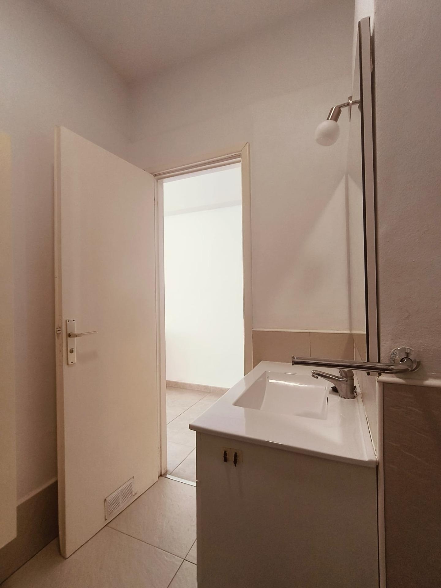 ¡ESTUPENDO PISO DE UNA HABITACIÓN CON VISTAS AL MAR! - 15