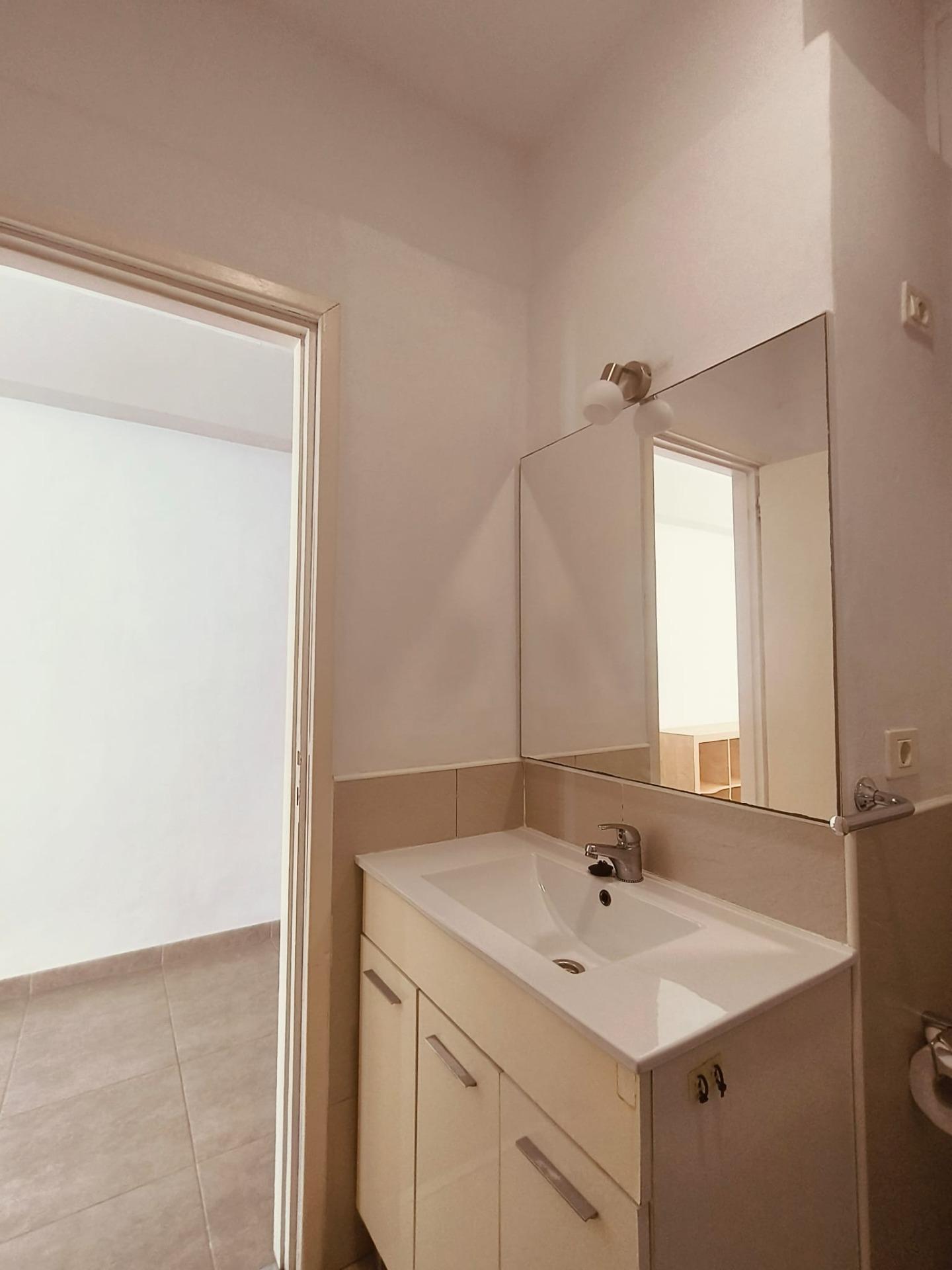 ¡ESTUPENDO PISO DE UNA HABITACIÓN CON VISTAS AL MAR! - 16