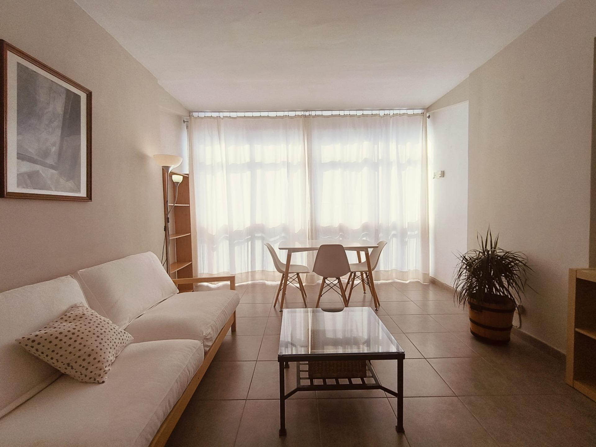 ¡ESTUPENDO PISO DE UNA HABITACIÓN CON VISTAS AL MAR! - 5