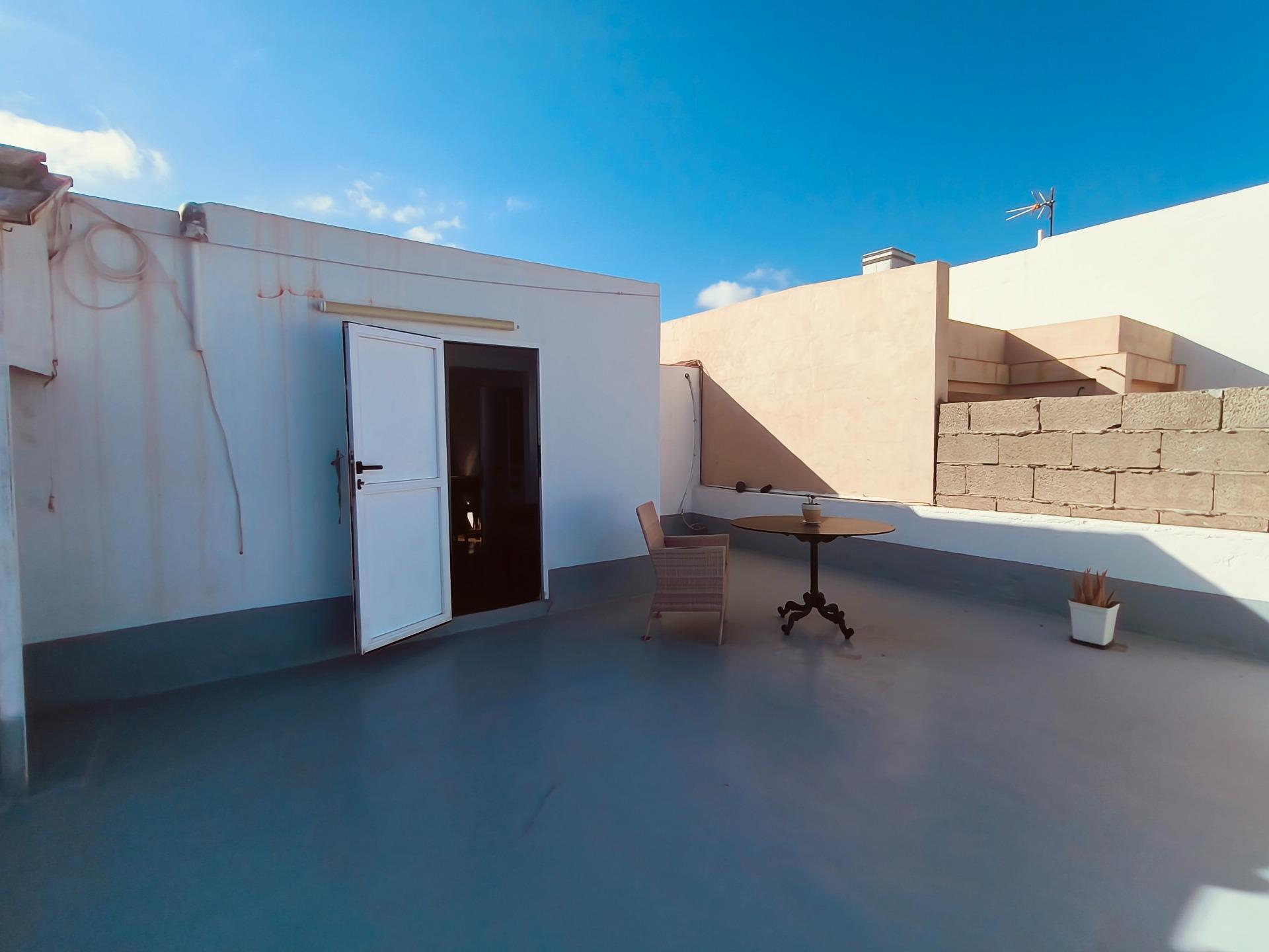 VIVIENDA UBICADA A POCOS MINUTOS DE LA PLAYA - 1