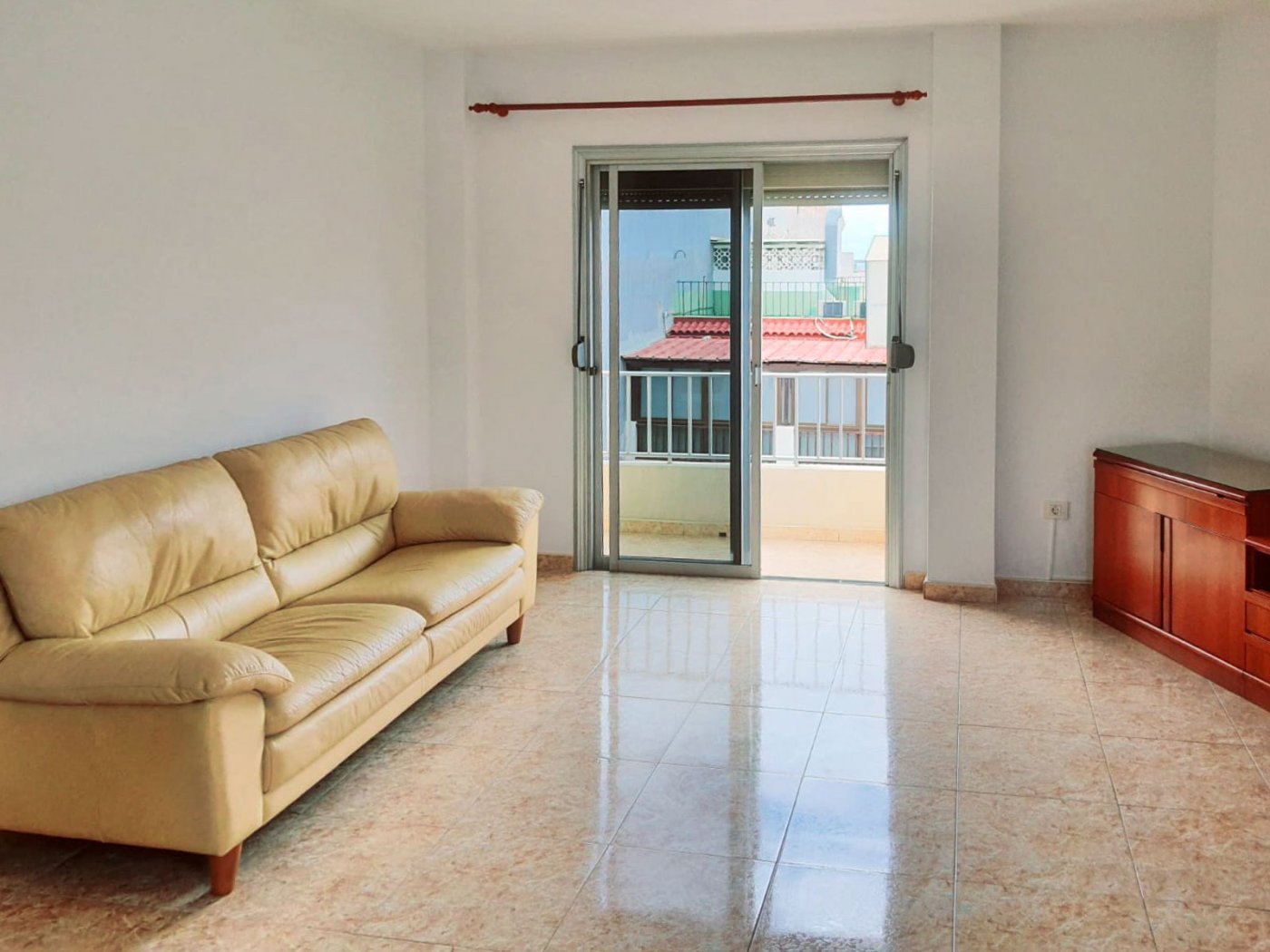 ¡PRECIOSO PISO EN LA ZONA DE SALAMANCA! - 1