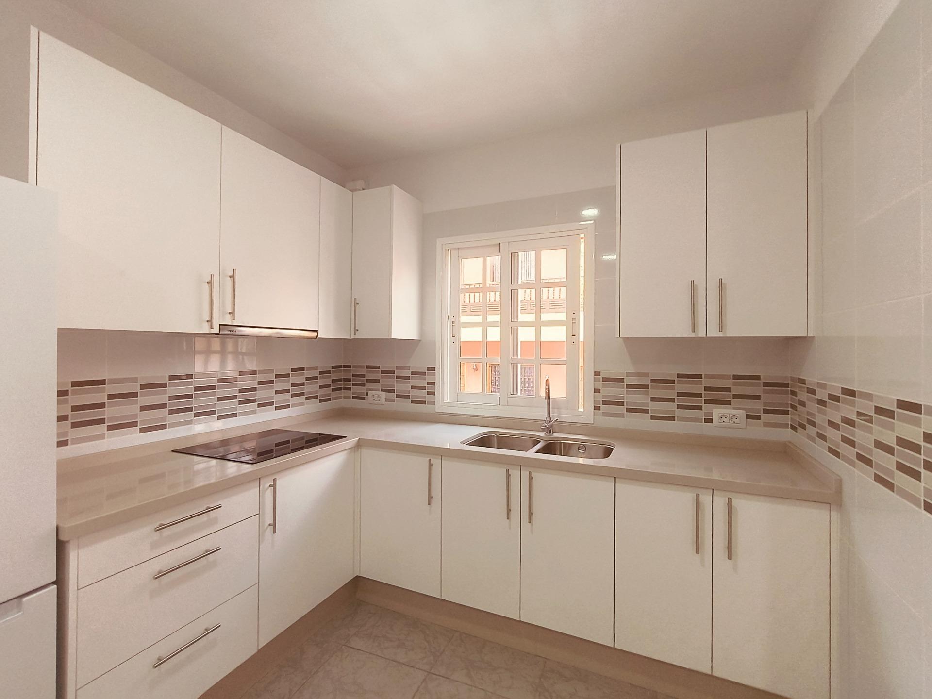 Vivienda en alquiler a pocos minutos de Las Chafiras - 1
