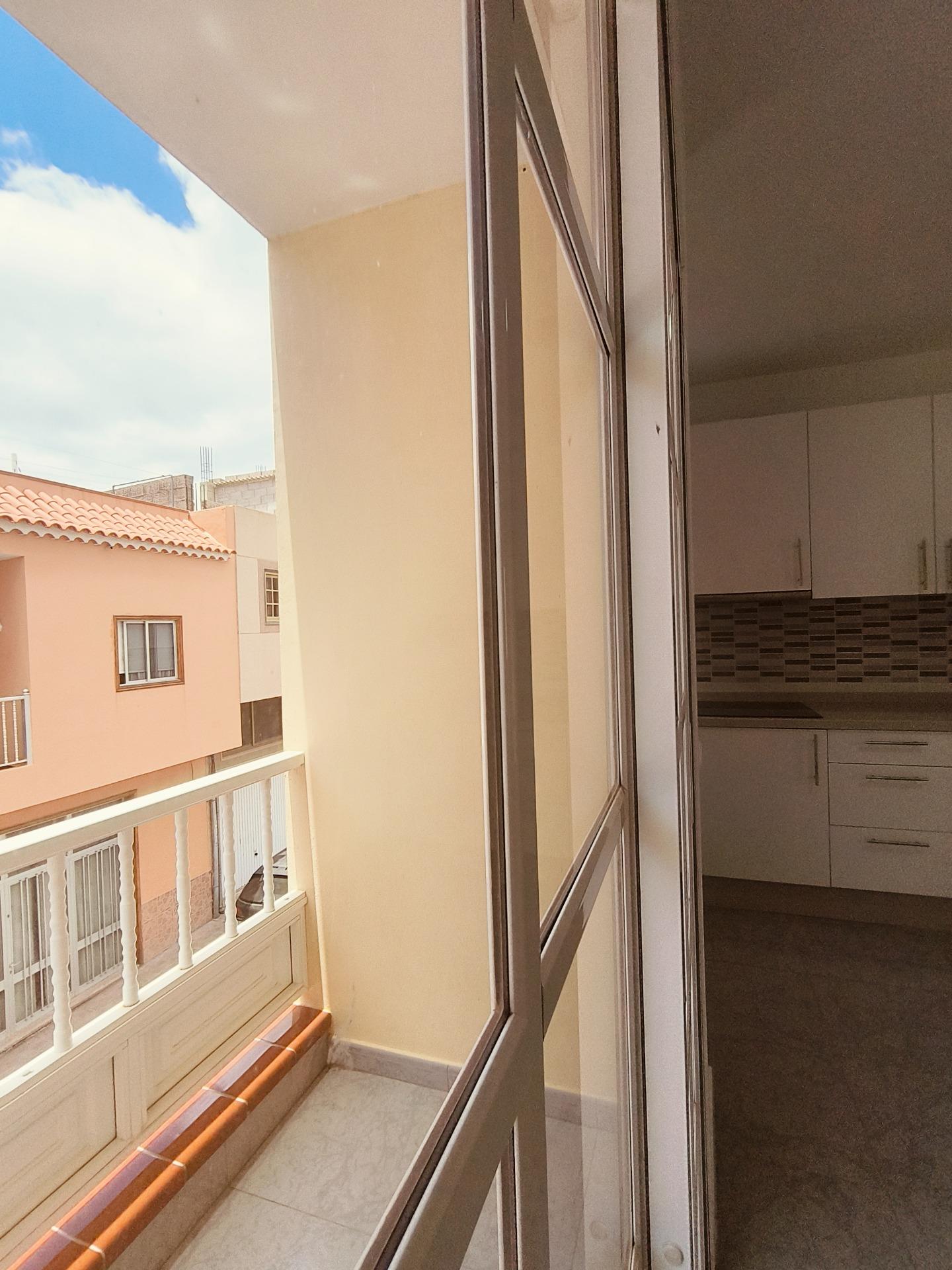 Vivienda en alquiler a pocos minutos de Las Chafiras - 10