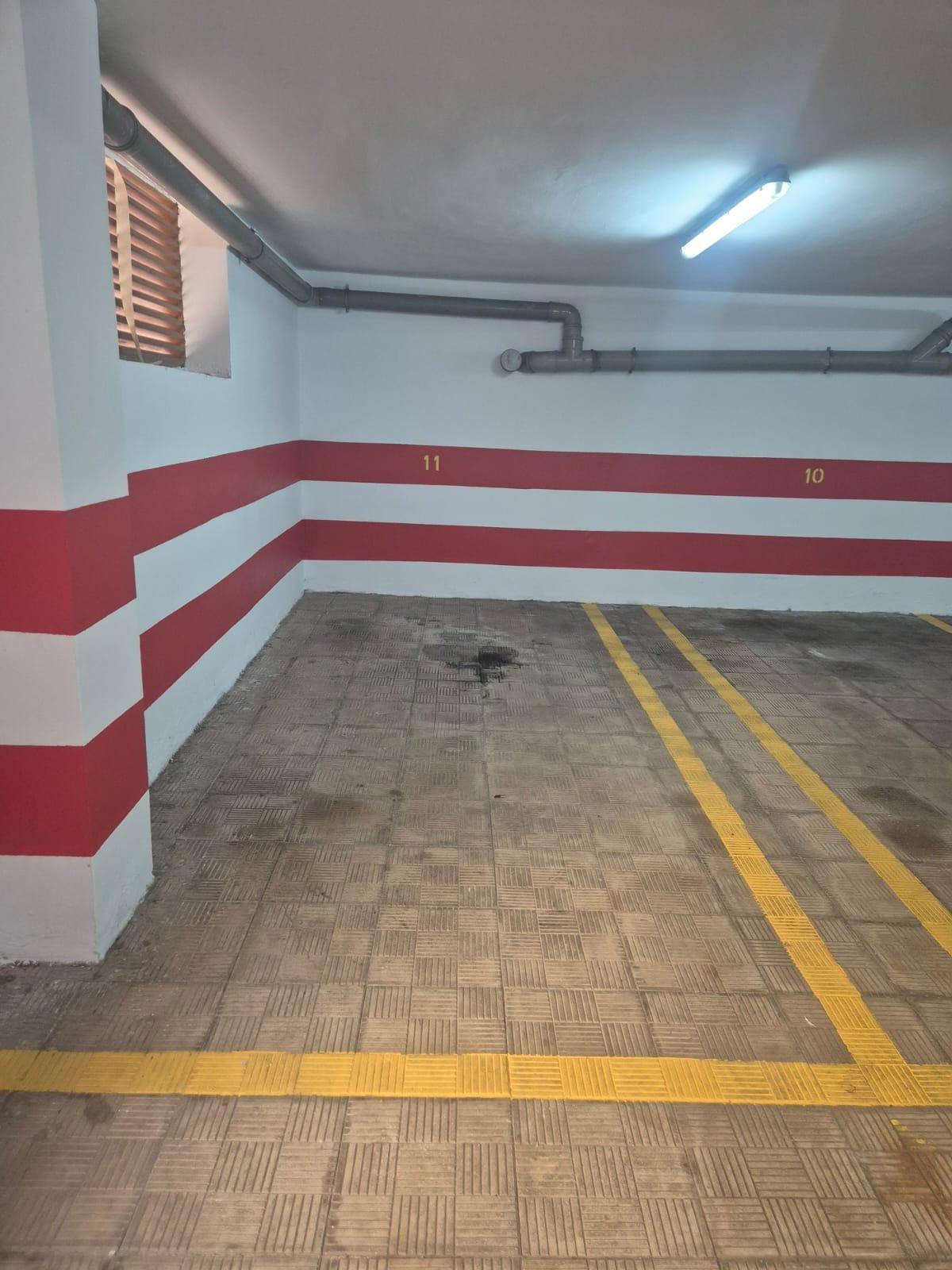 PLAZA DE GARAJE - 1