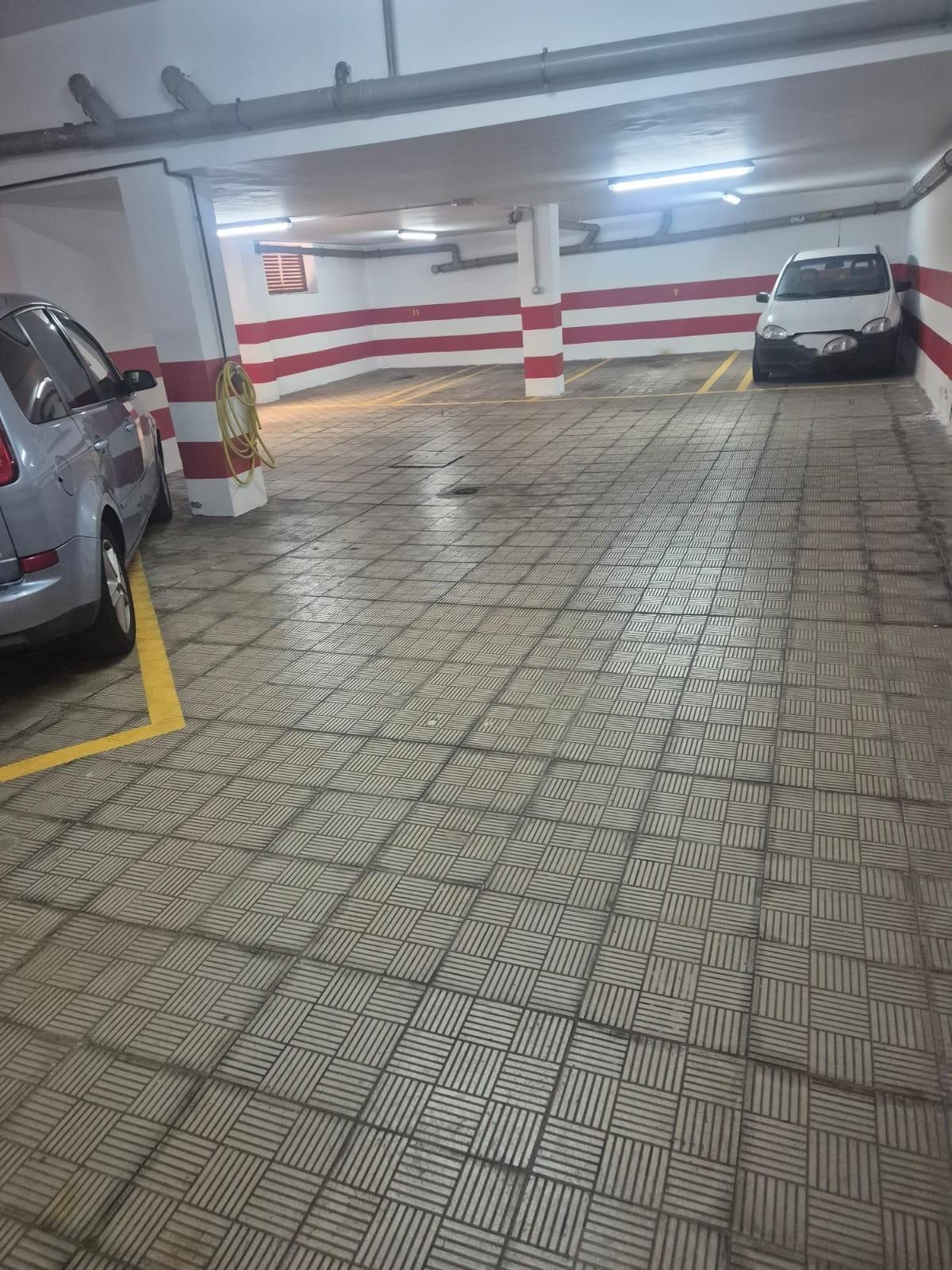 PLAZA DE GARAJE - 2