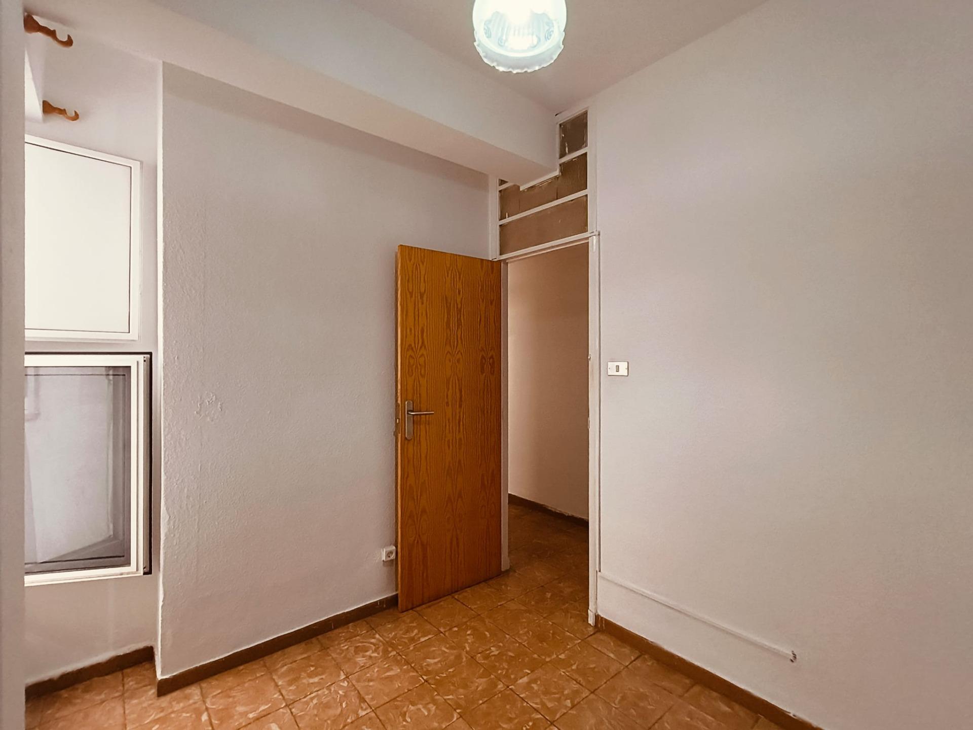 PISO DE 4 HABITACIONES EN EL CENTRO DE SANTA CRUZ - 17