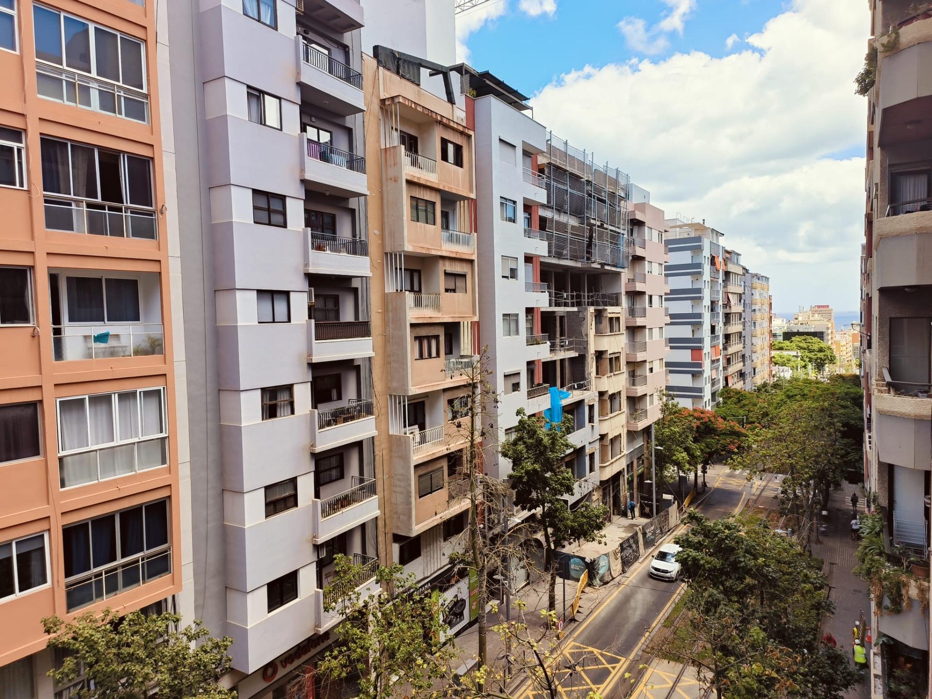 PISO DE 4 HABITACIONES EN EL CENTRO DE SANTA CRUZ - 21